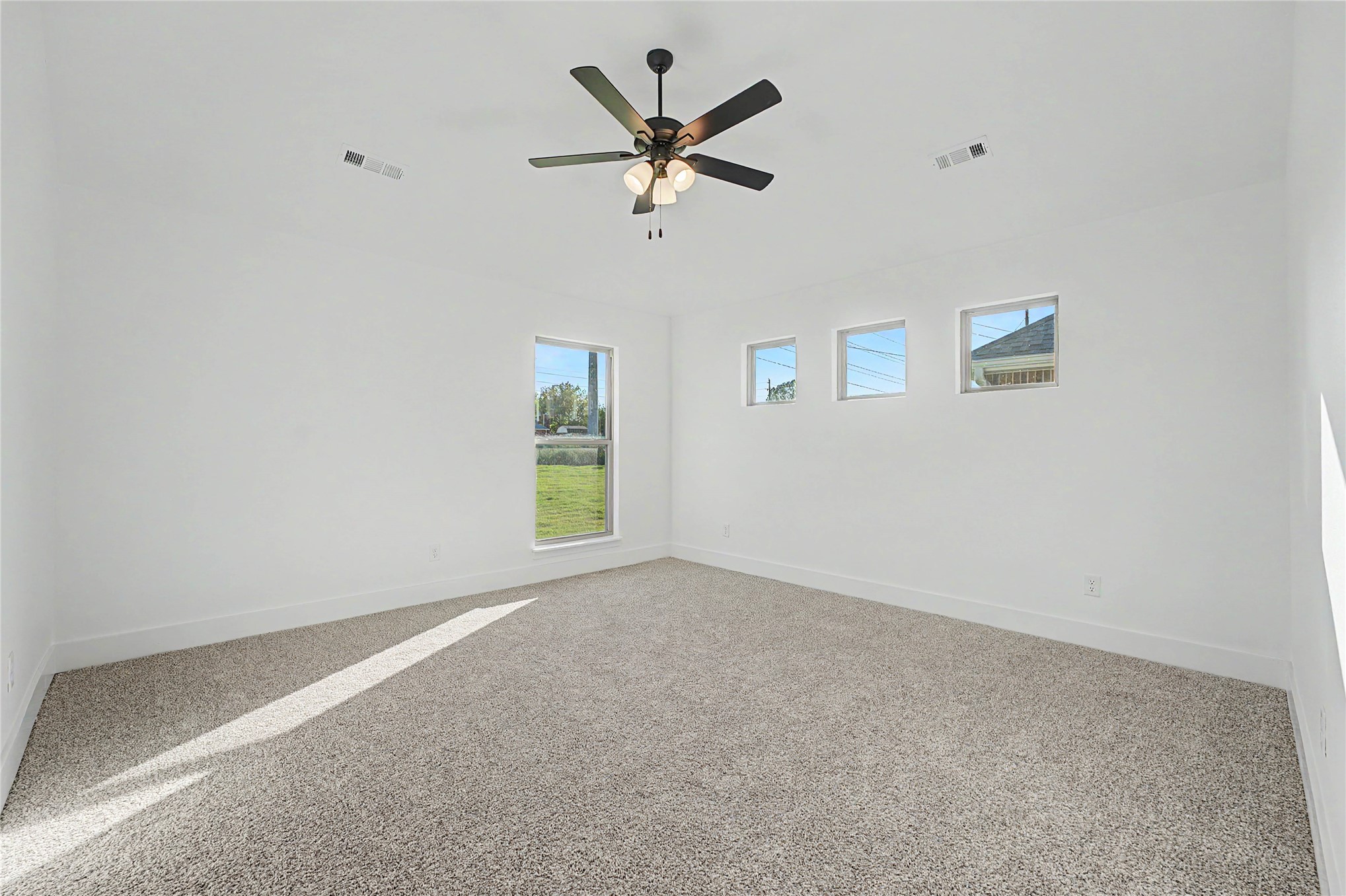 2823 E Liberty Place Property Photo 13