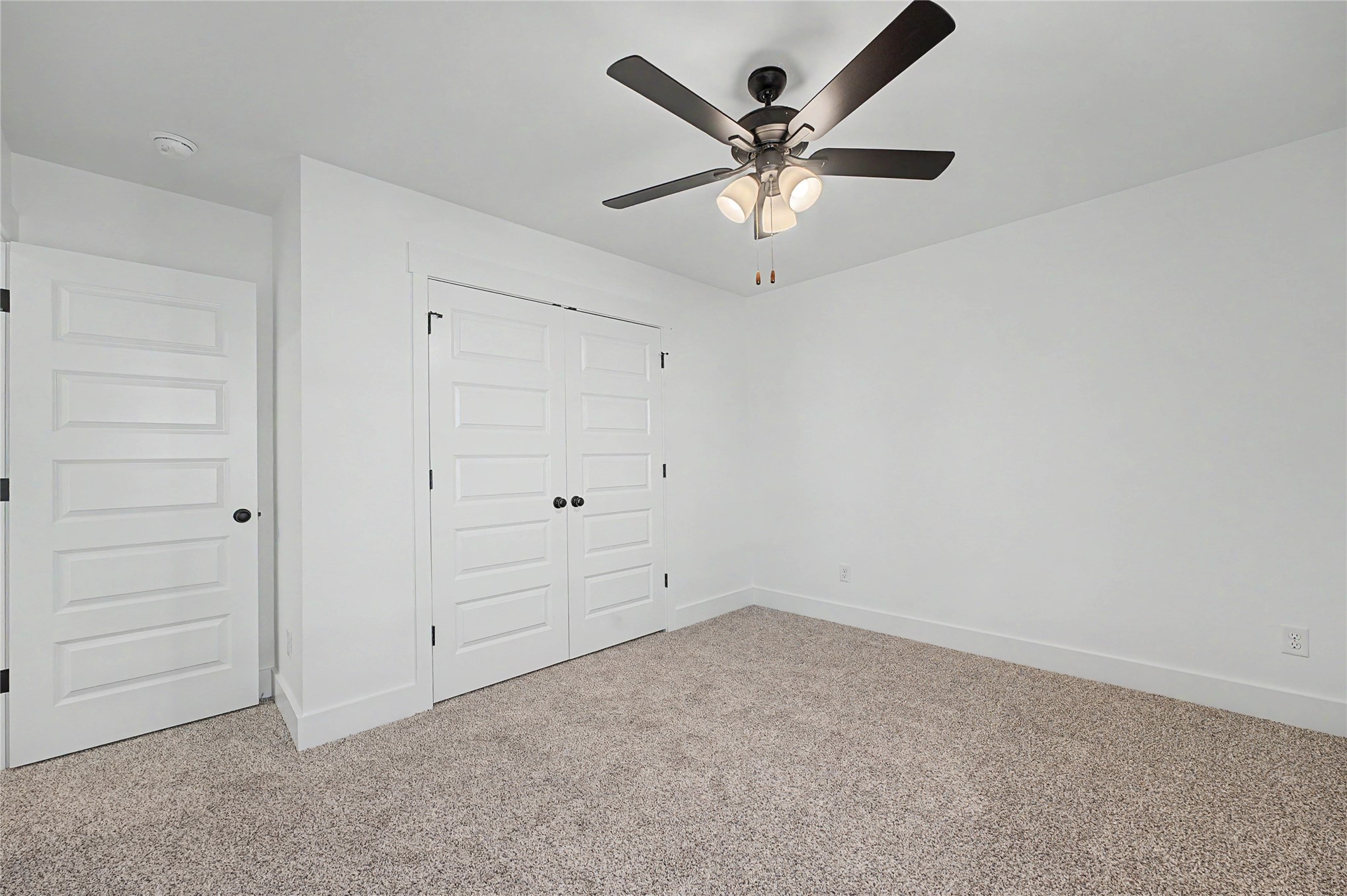 2823 E Liberty Place Property Photo 23