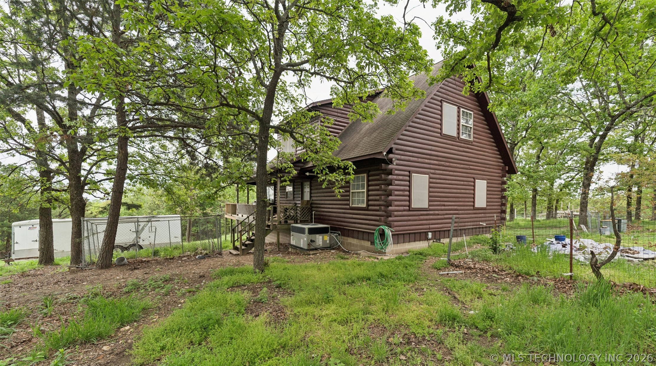 2400 N Acuff Avenue Property Photo 1