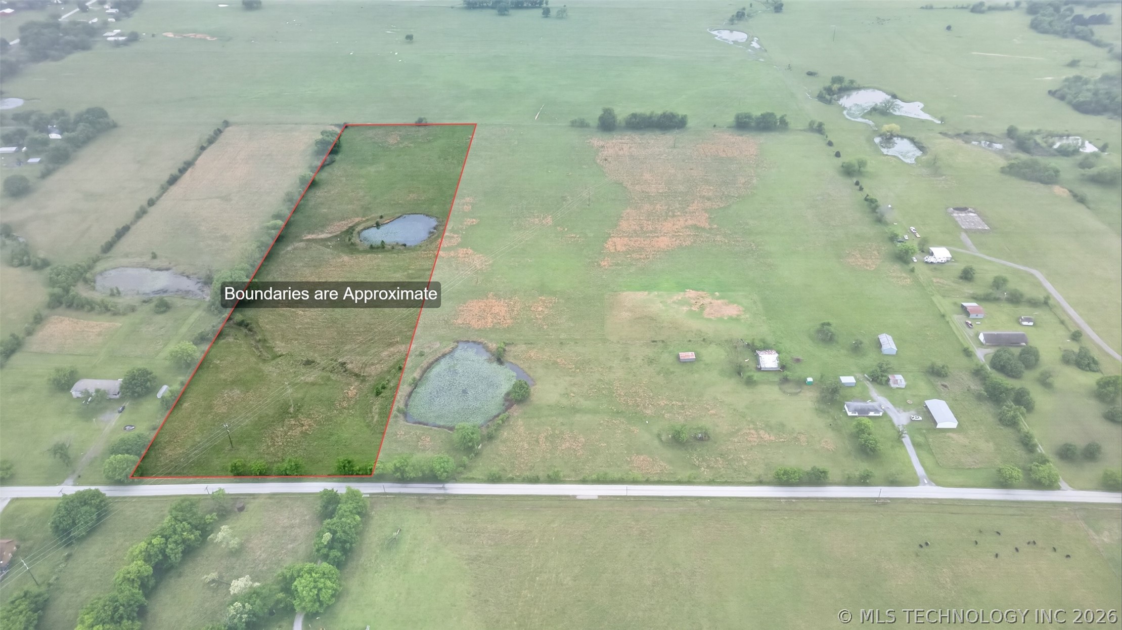20548 370 Road Property Photo 1
