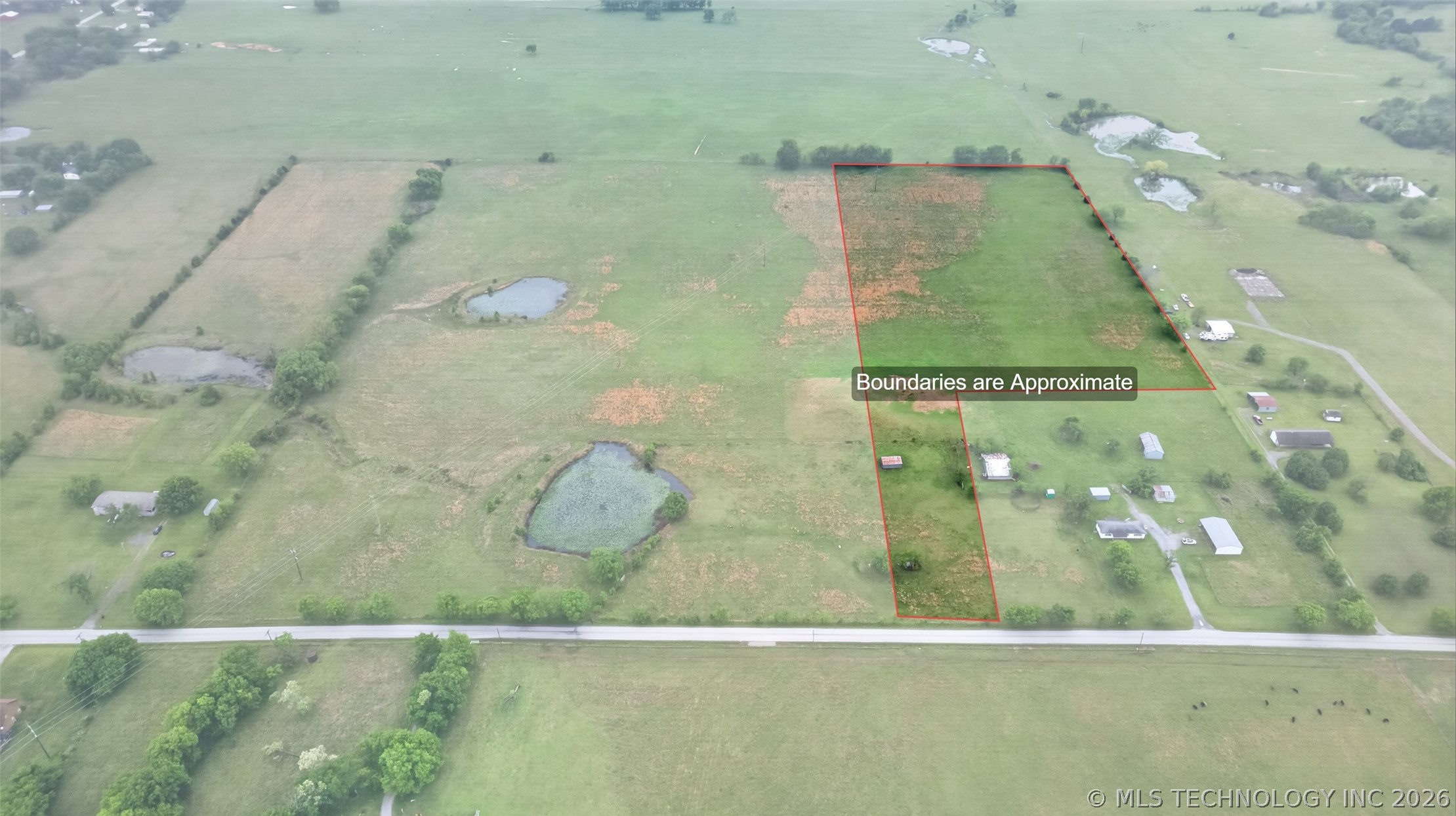 20548 370 Road Property Photo 1