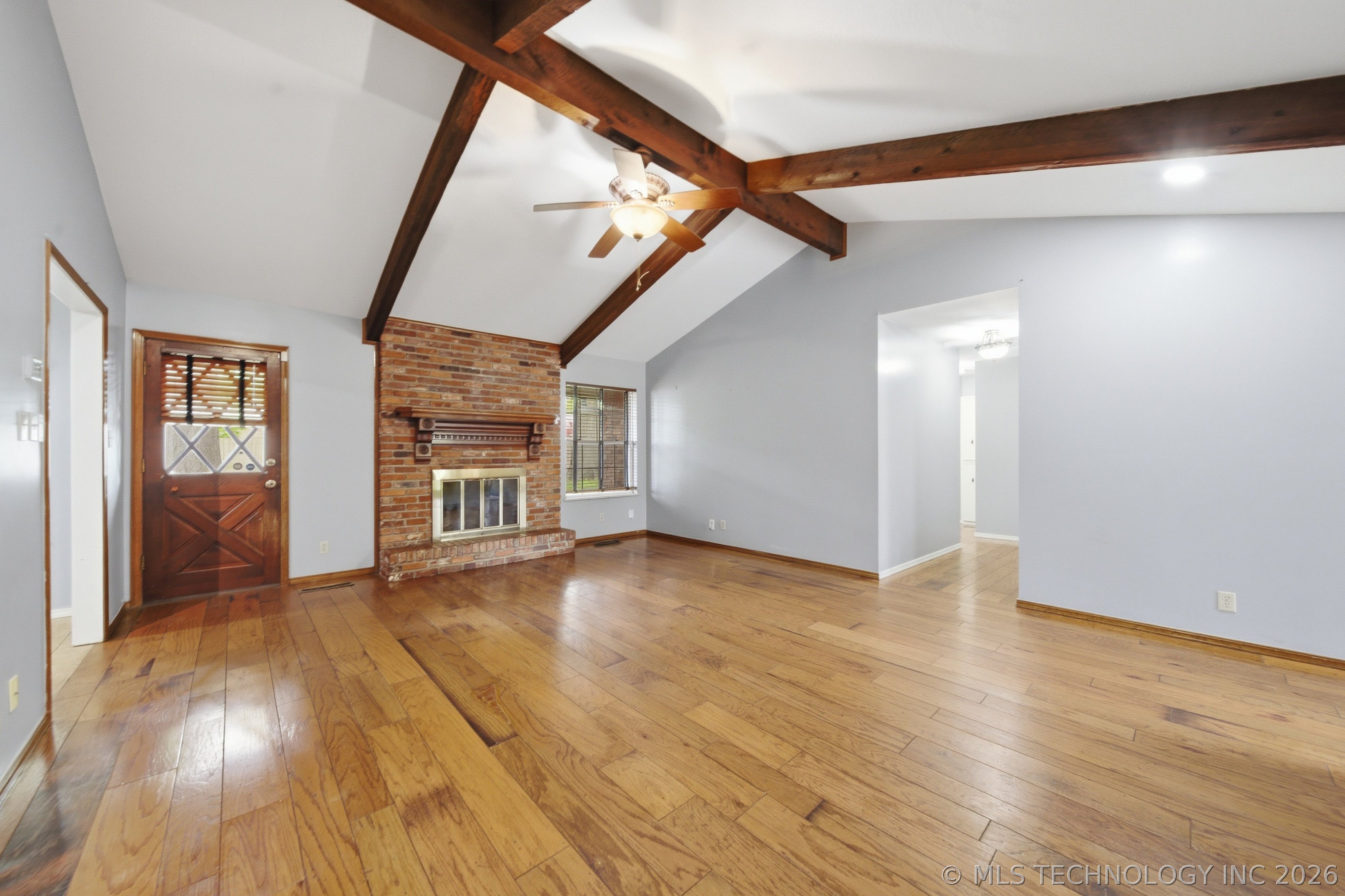 2905 E 78th Street Property Photo 8