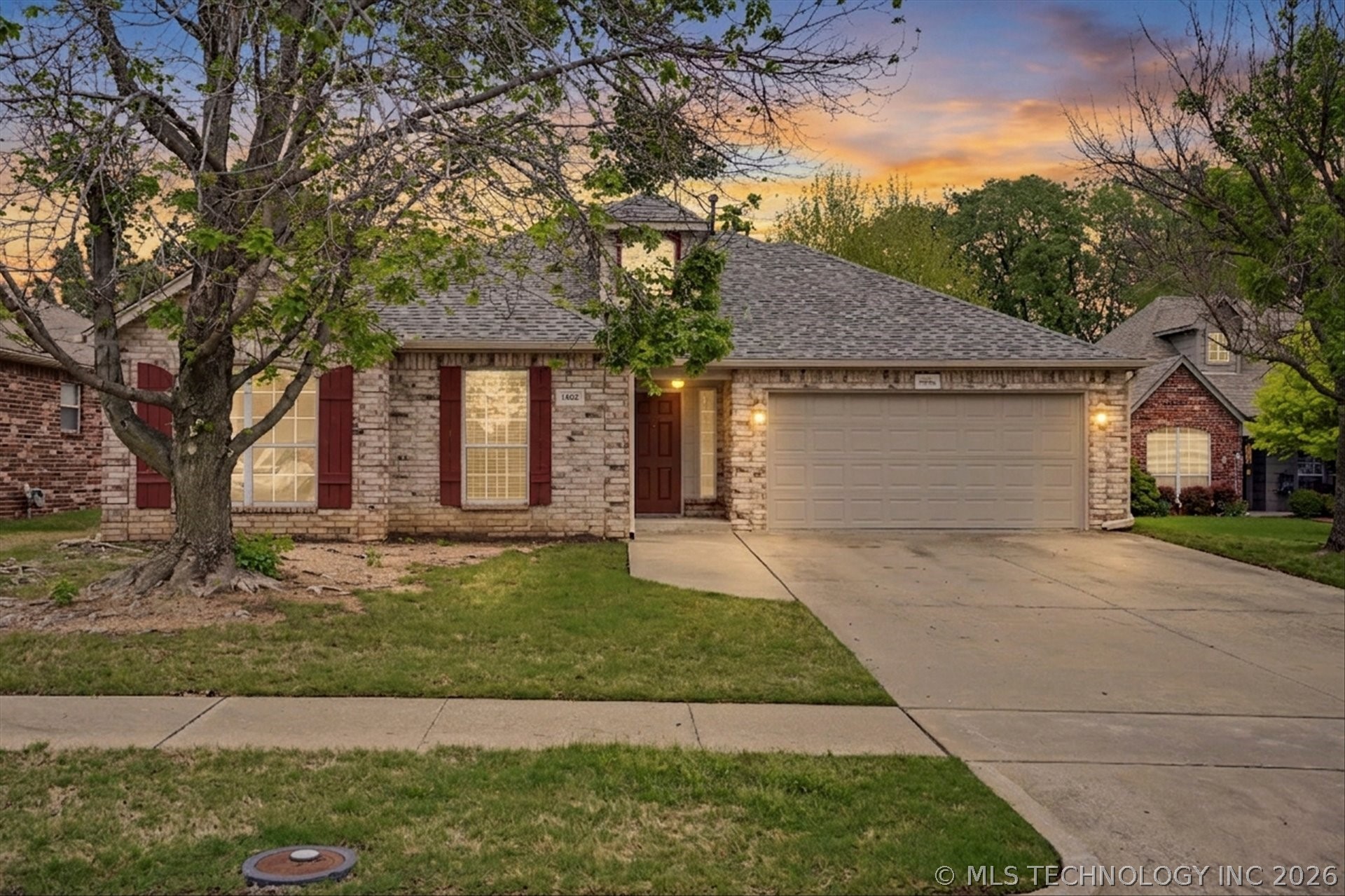 1505 S Fern Place Property Photo 1