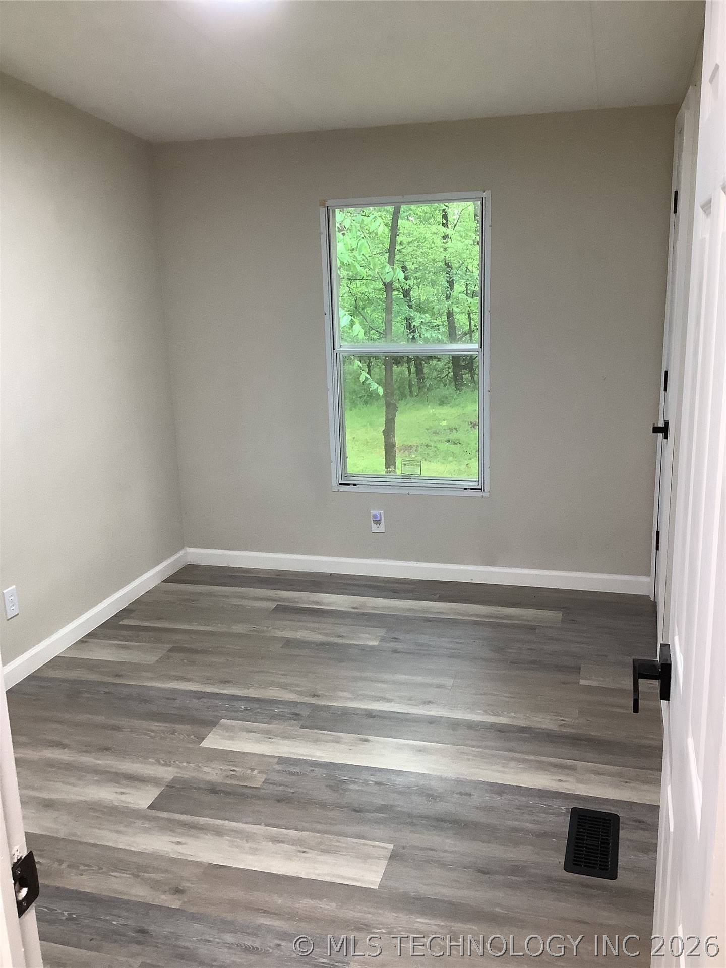 711 Northridge Drive Property Photo 11