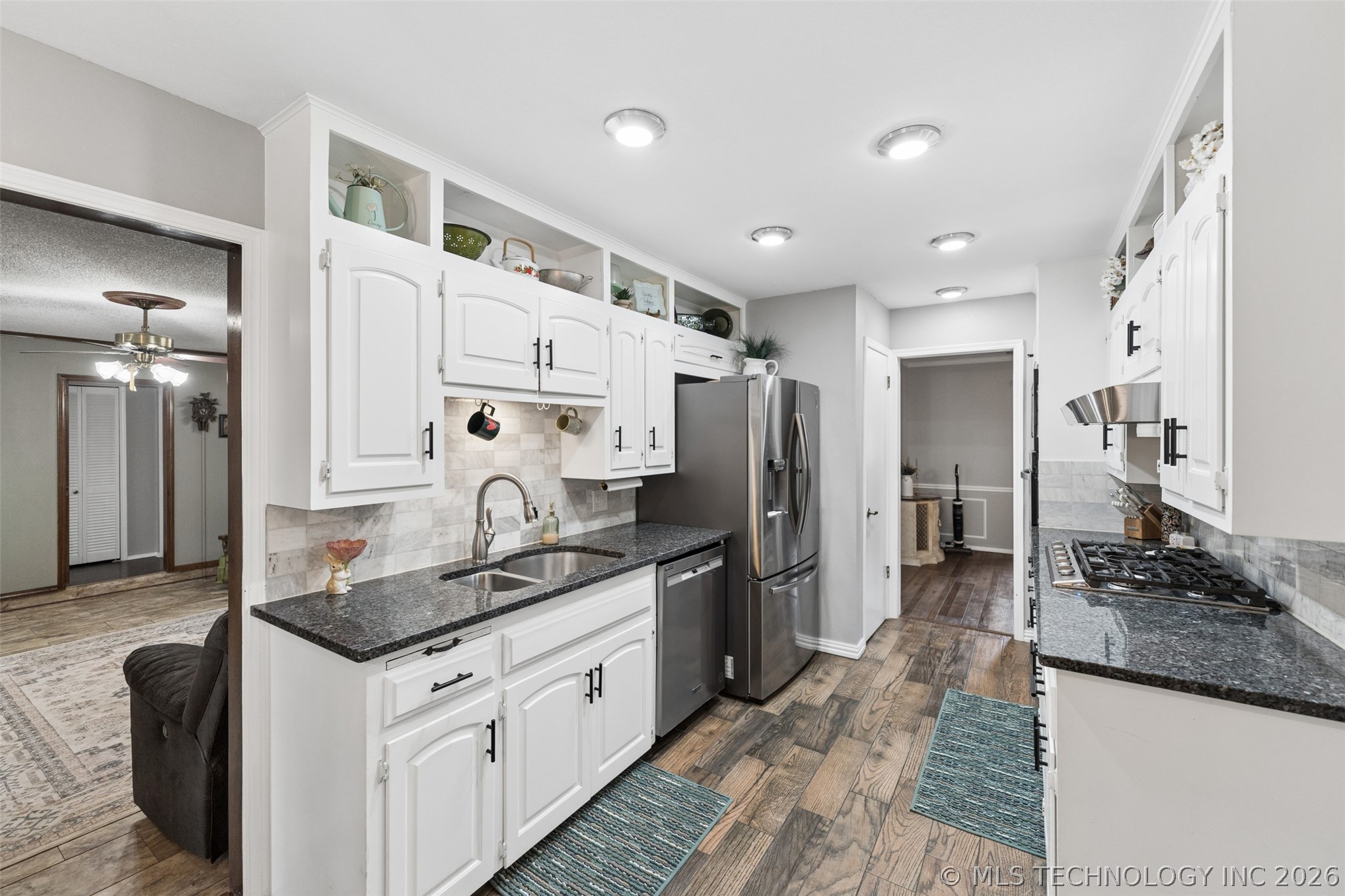 7317 E 68th Place Property Photo 8