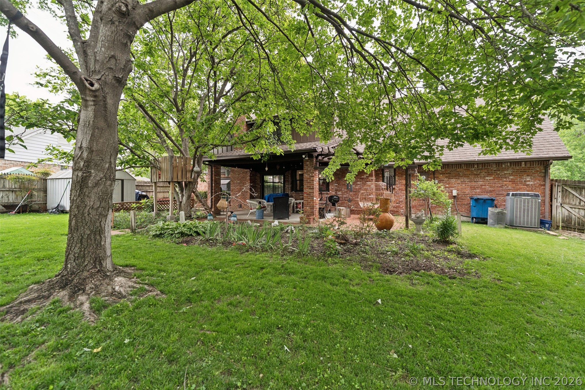 7317 E 68th Place Property Photo 32