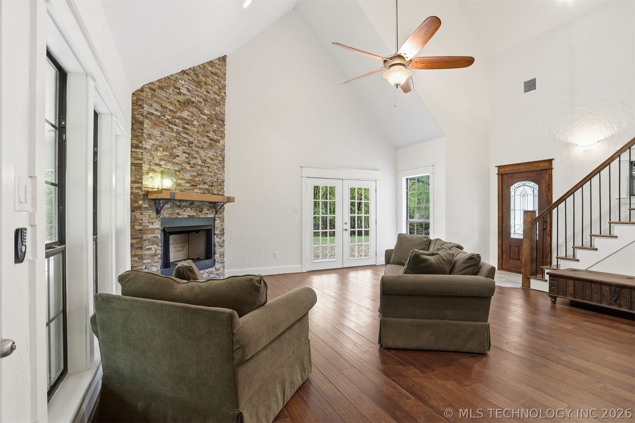 900 W Hardesty Road Property Photo 11