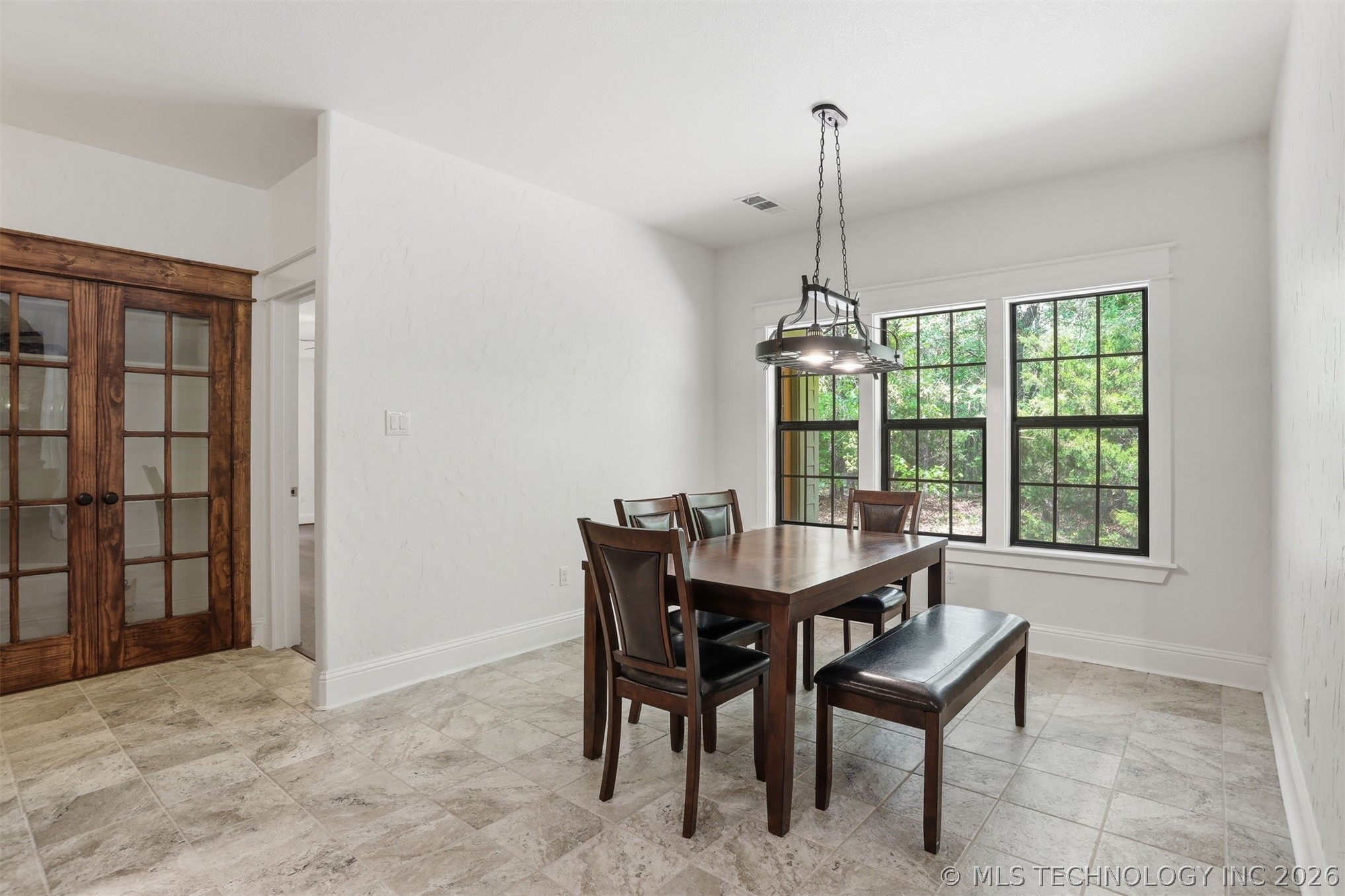 900 W Hardesty Road Property Photo 14