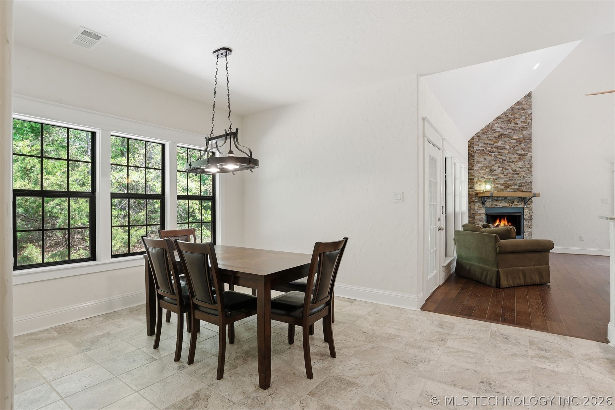 900 W Hardesty Road Property Photo 16