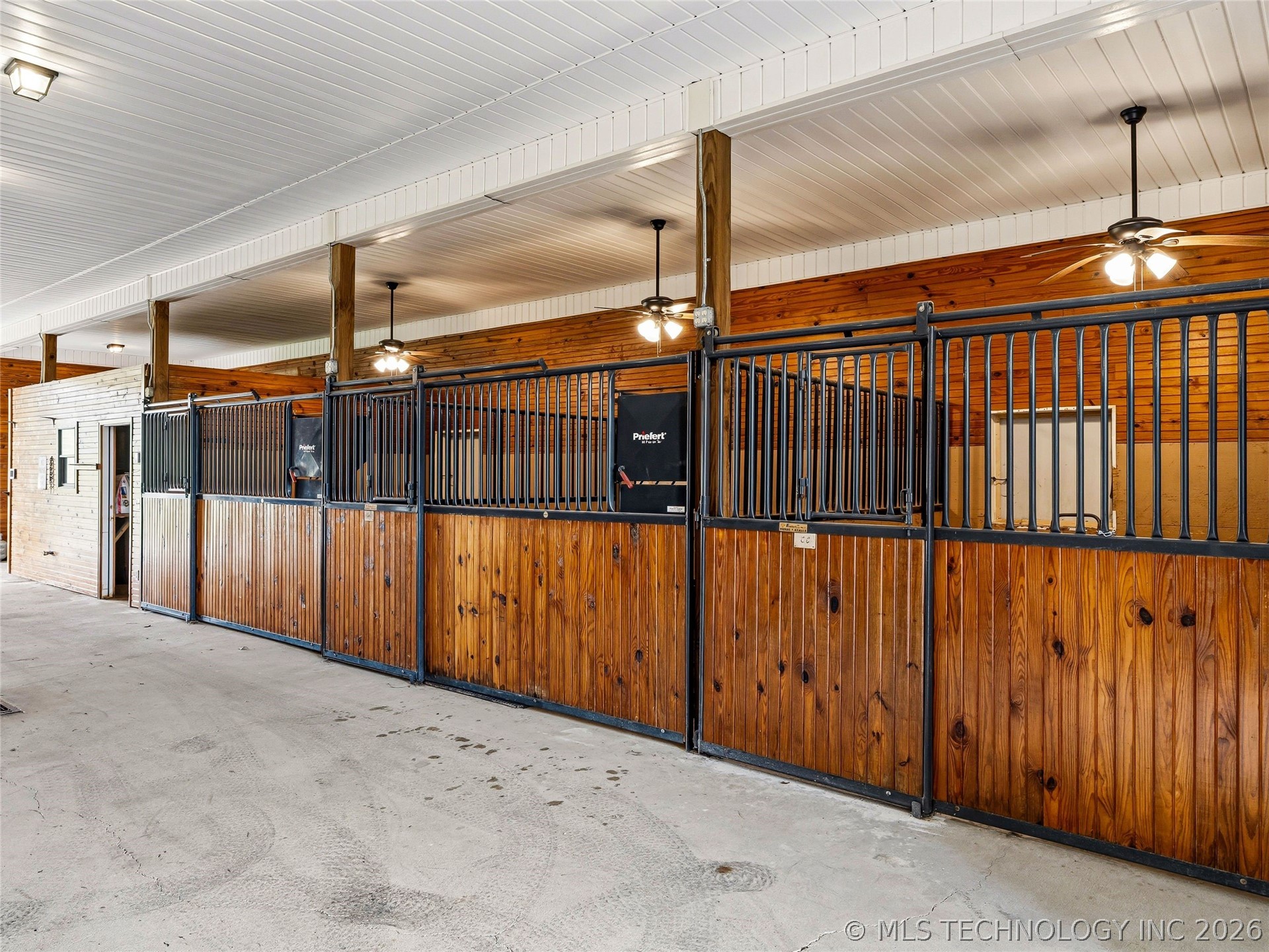 33021 S 625 Road Property Photo 44