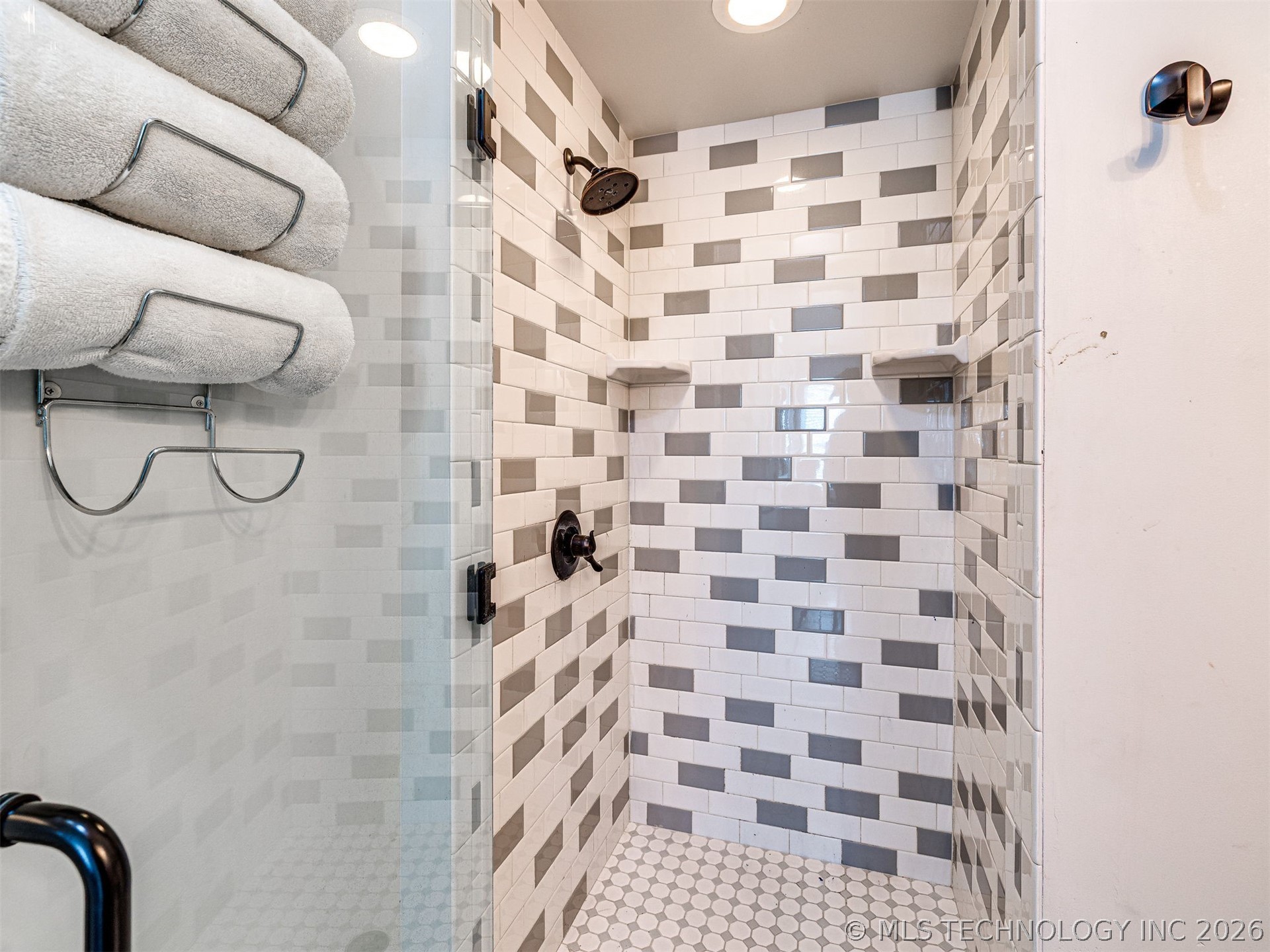 76 Lower Green Way Property Photo 33