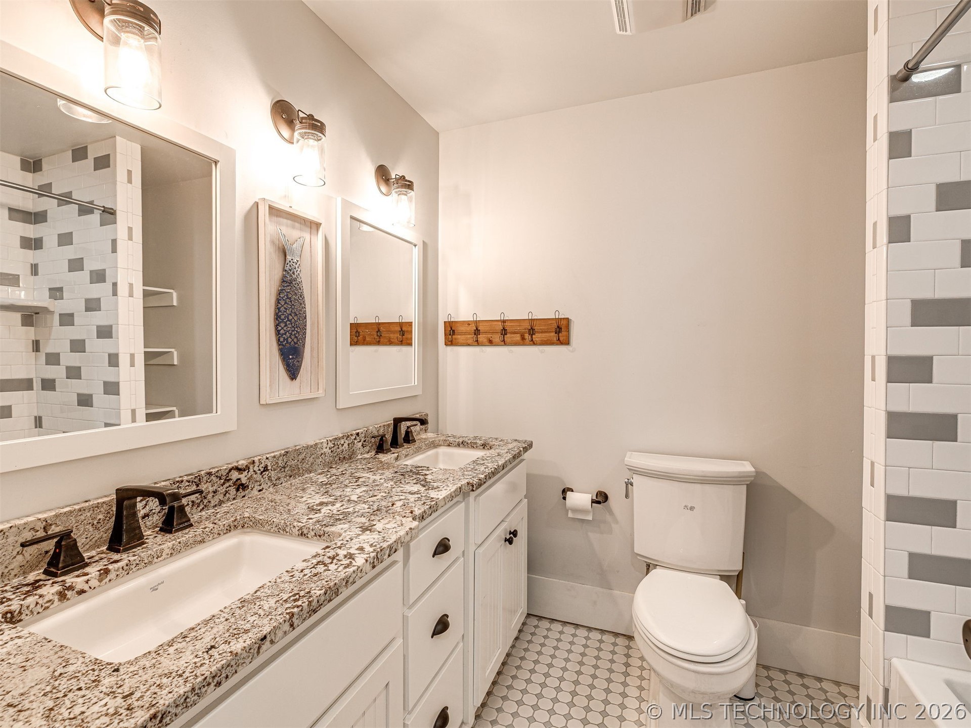 76 Lower Green Way Property Photo 50