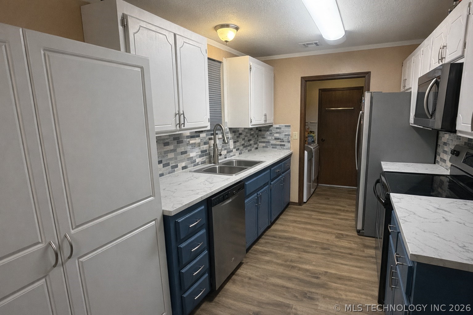 20 Brookwood Drive Property Photo 15