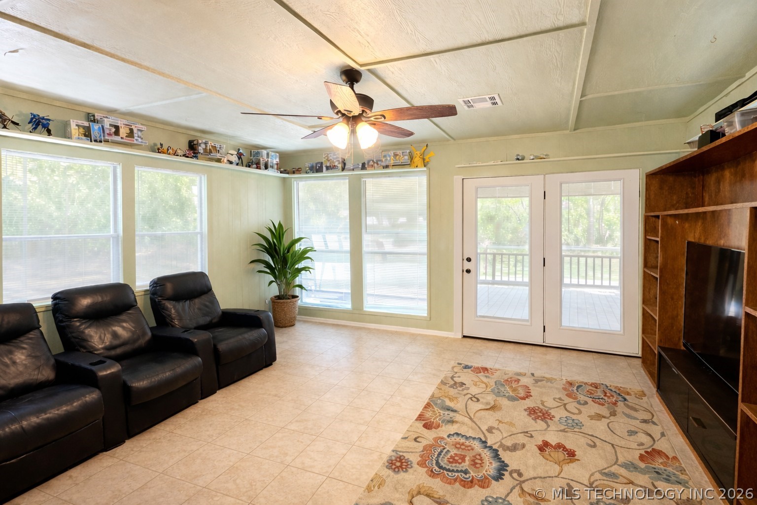 20 Brookwood Drive Property Photo 16