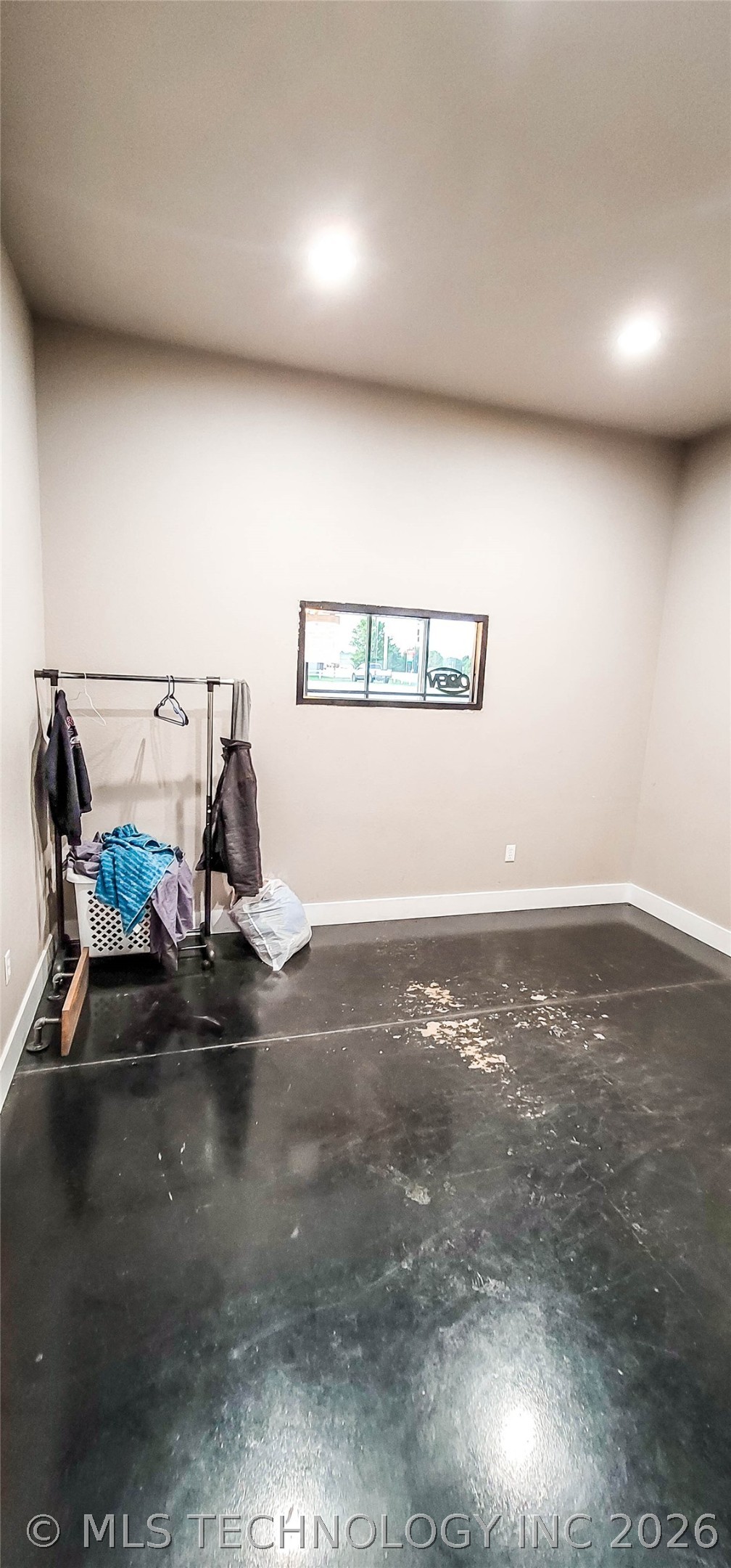 1228 W Gentry Street Property Photo 52