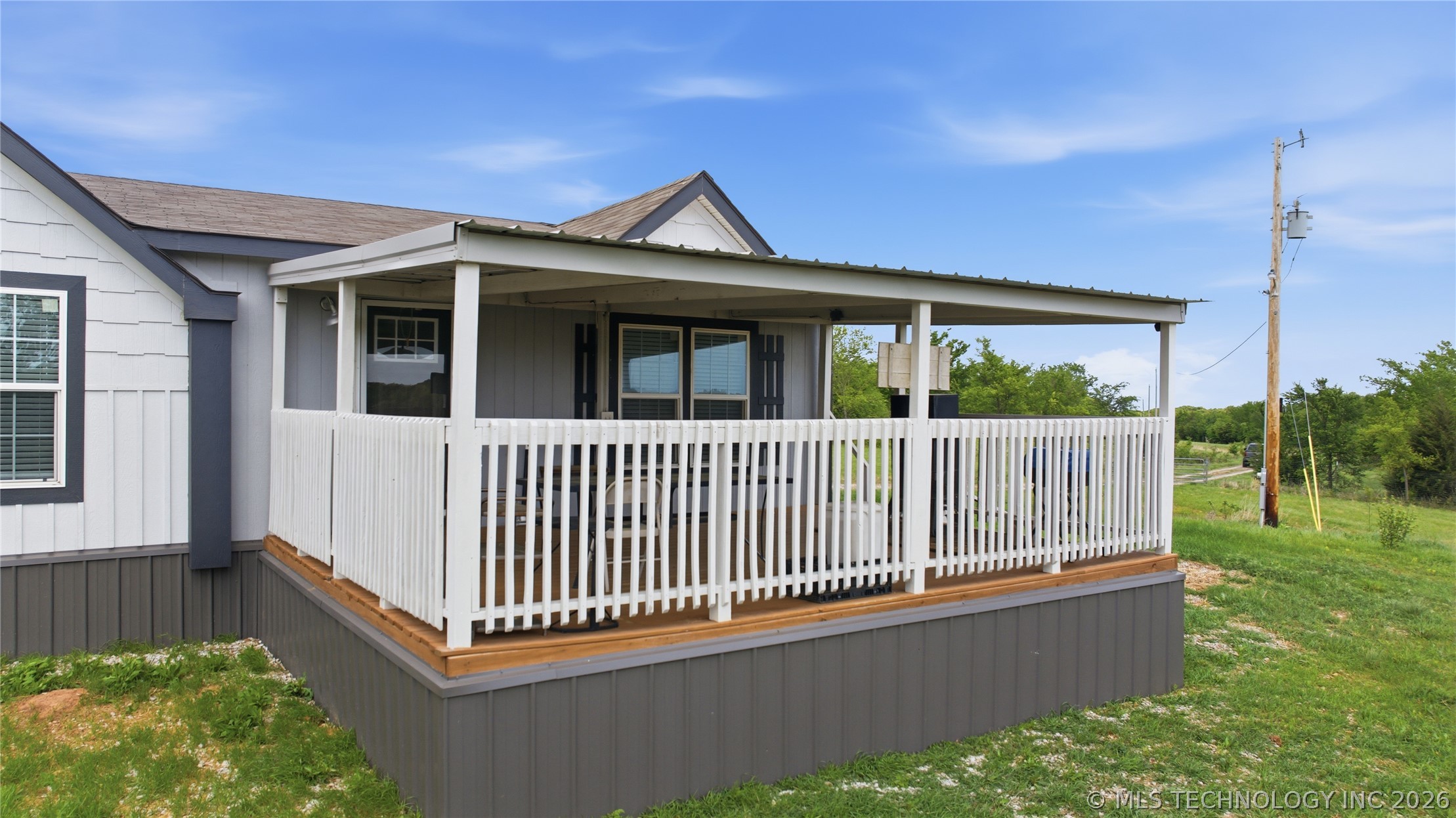 365121 E 970 Road Property Photo 8