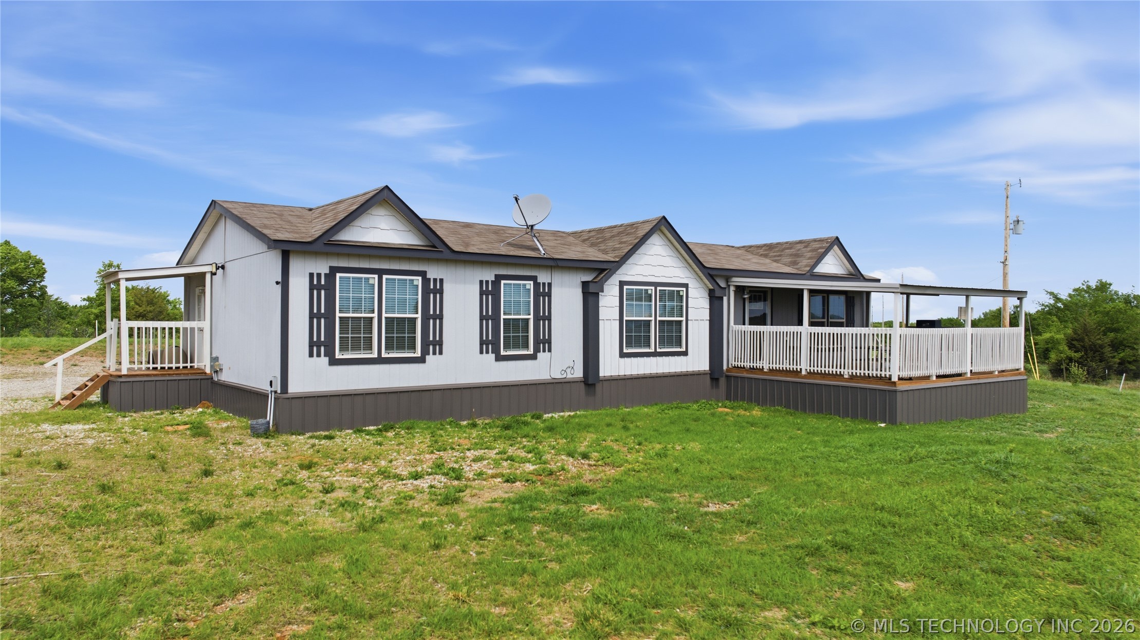 365121 E 970 Road Property Photo 9