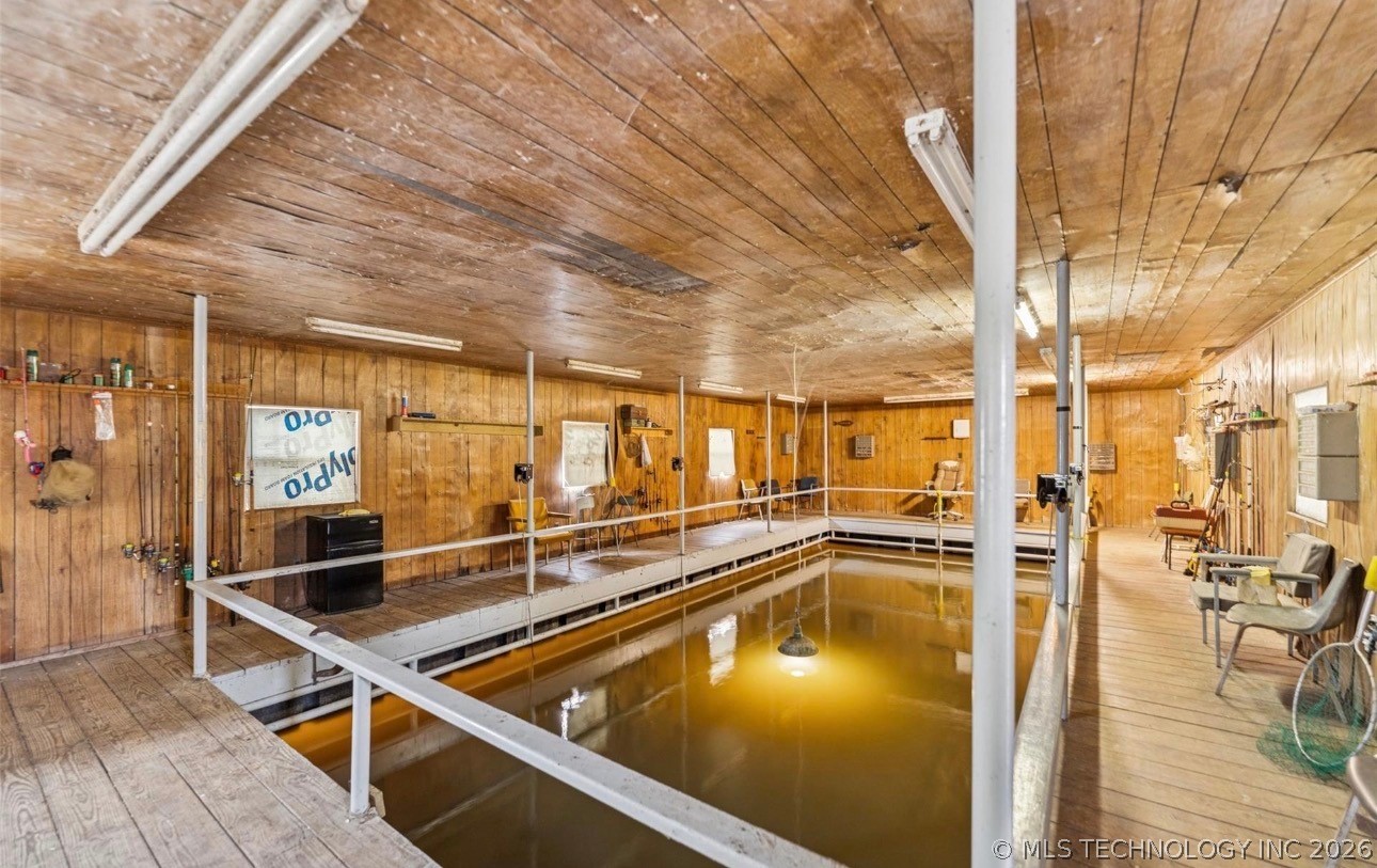 23 Rock Creek Ten Property Photo 4