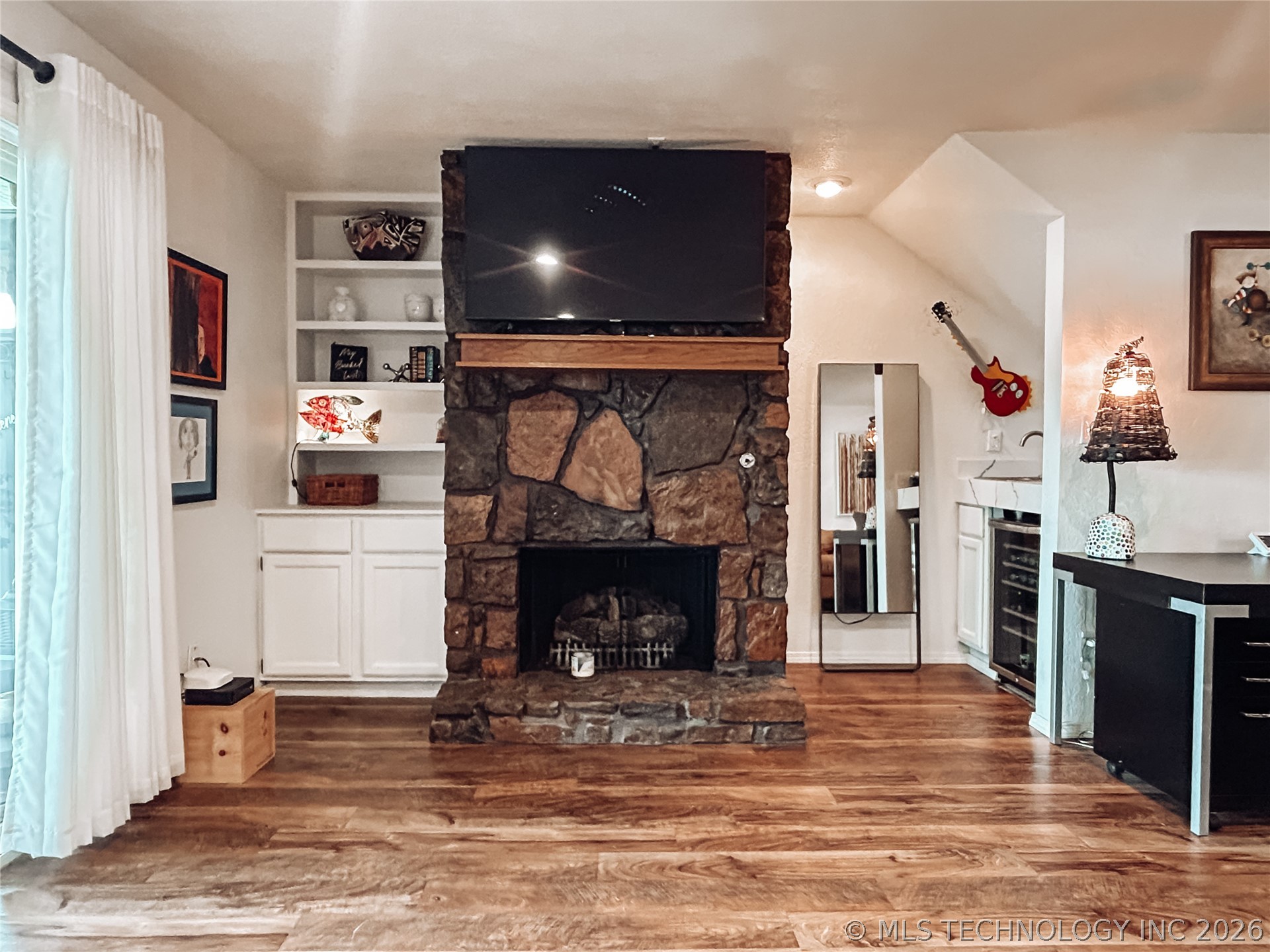 7020 Lakeshore Drive 20 Property Photo 14