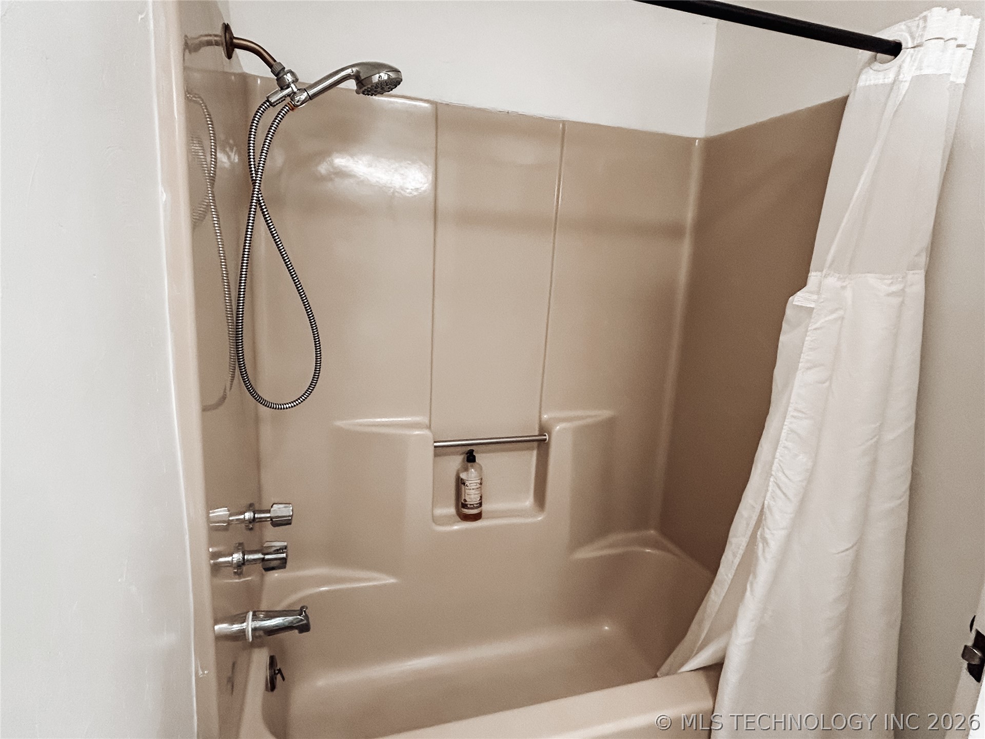 7020 Lakeshore Drive 20 Property Photo 33