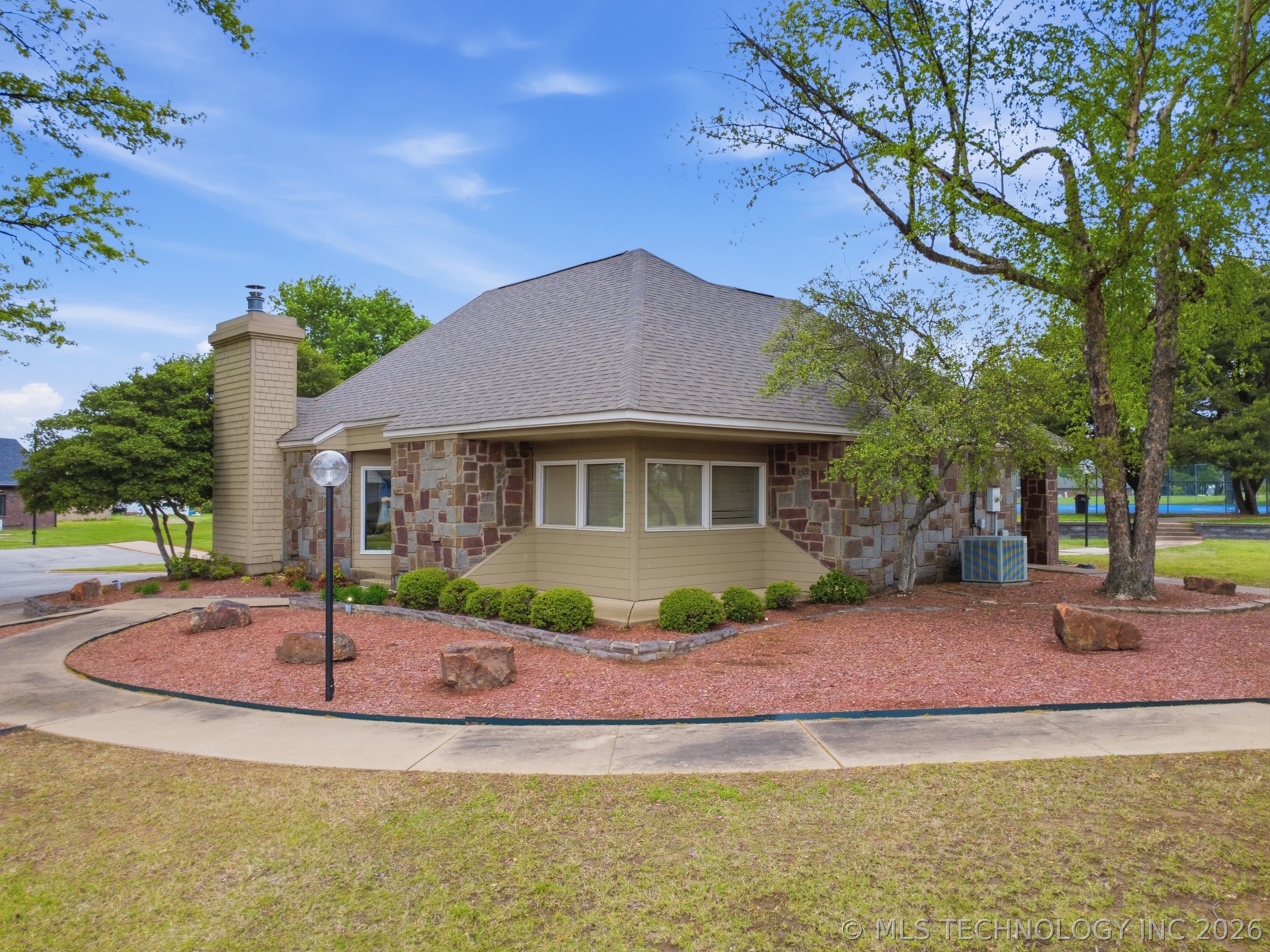 706 Villa Vista Drive Property Photo 37