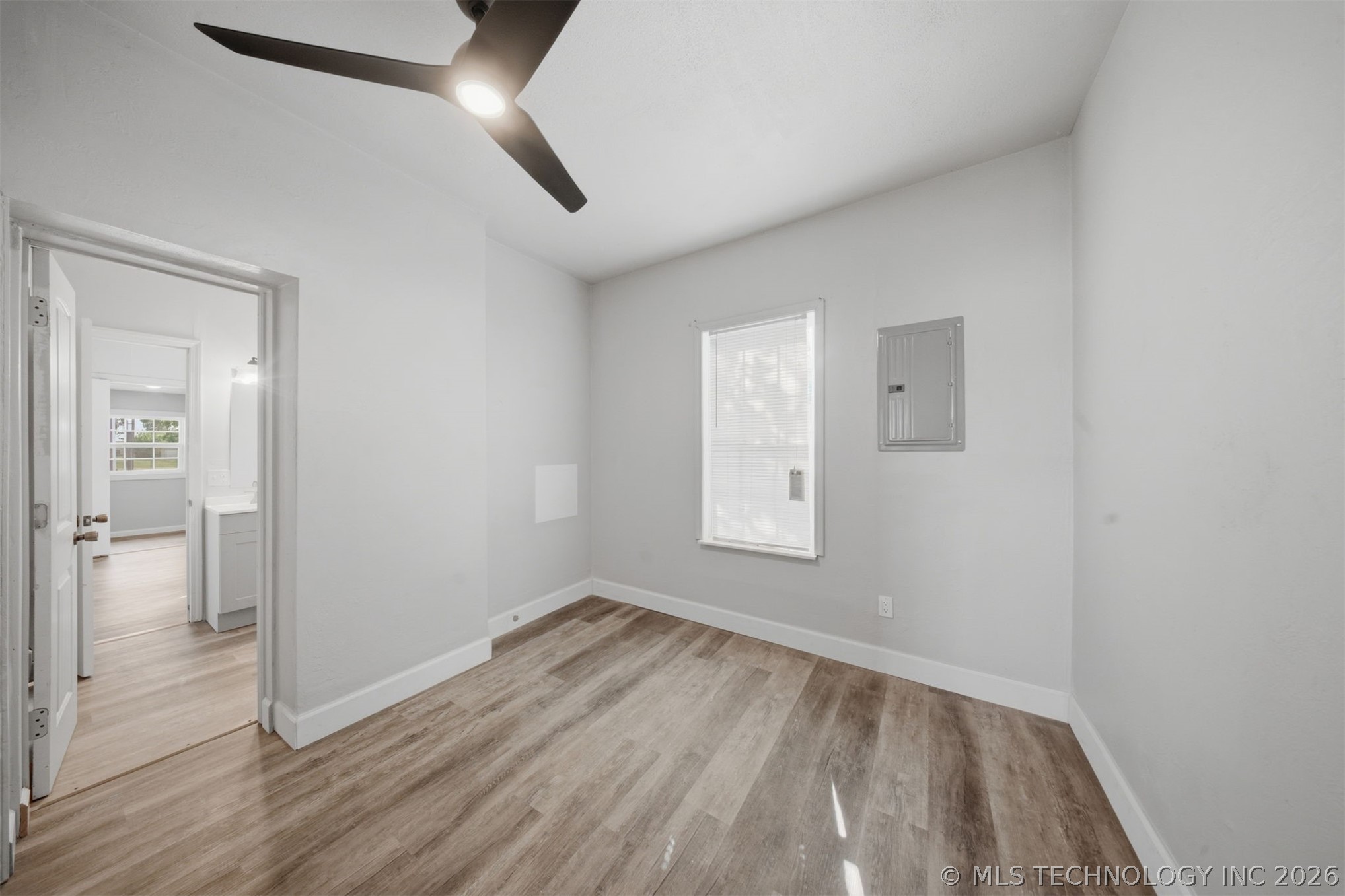 302 W Maple Street Property Photo 13