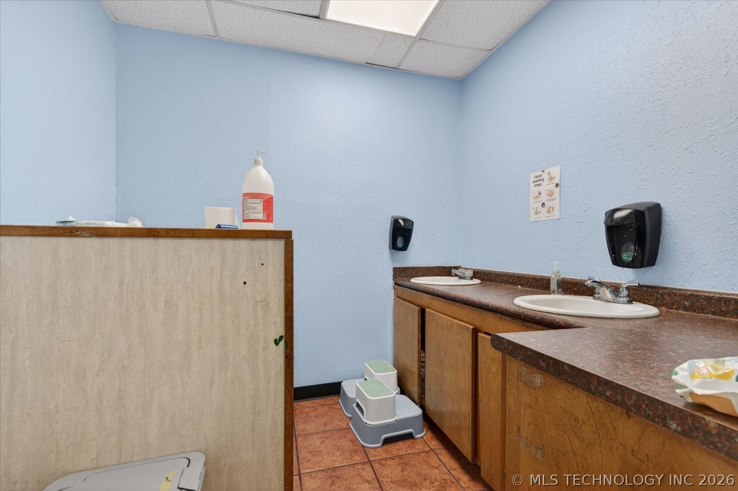 110 Se Creek Avenue Property Photo 6