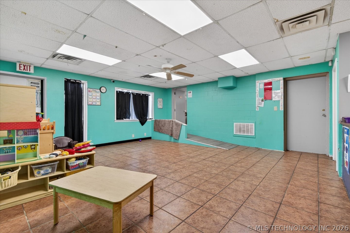 110 Se Creek Avenue Property Photo 10