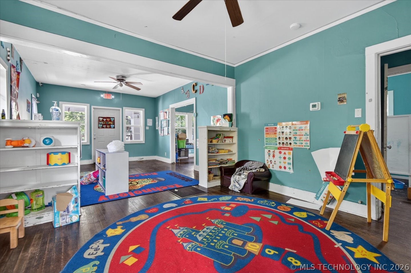 110 Se Creek Avenue Property Photo 25