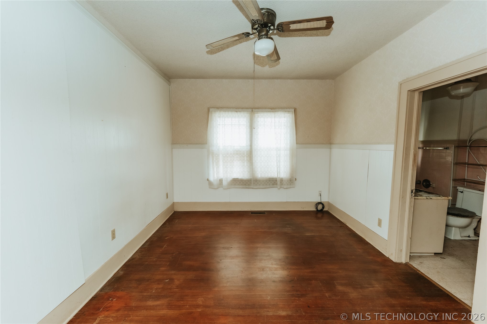 329 S Main Street Property Photo 12