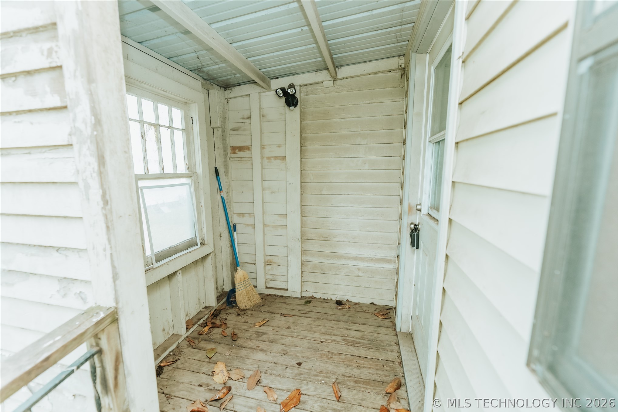329 S Main Street Property Photo 20