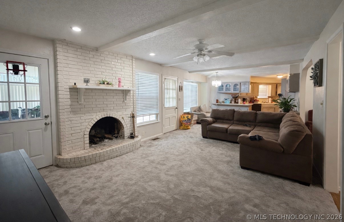 130 Acker Drive Property Photo 4