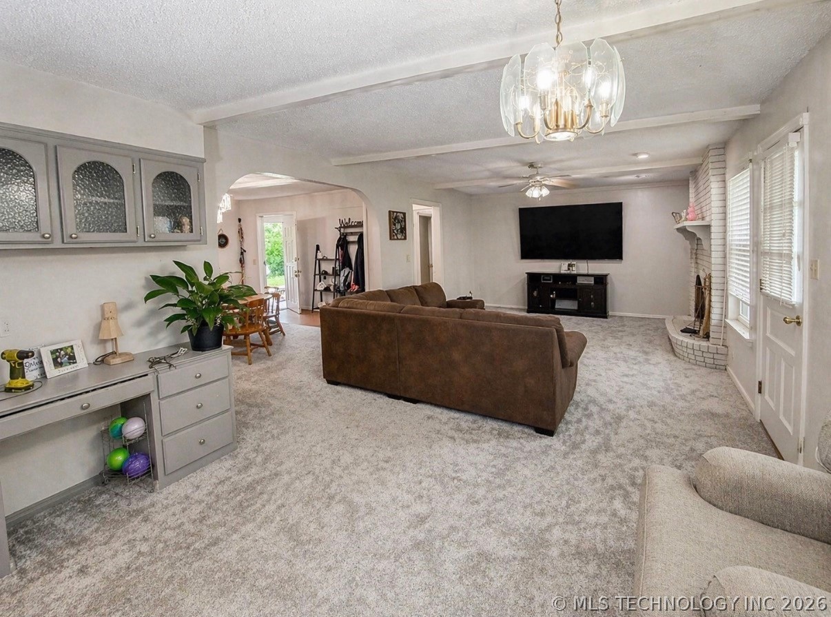 130 Acker Drive Property Photo 5