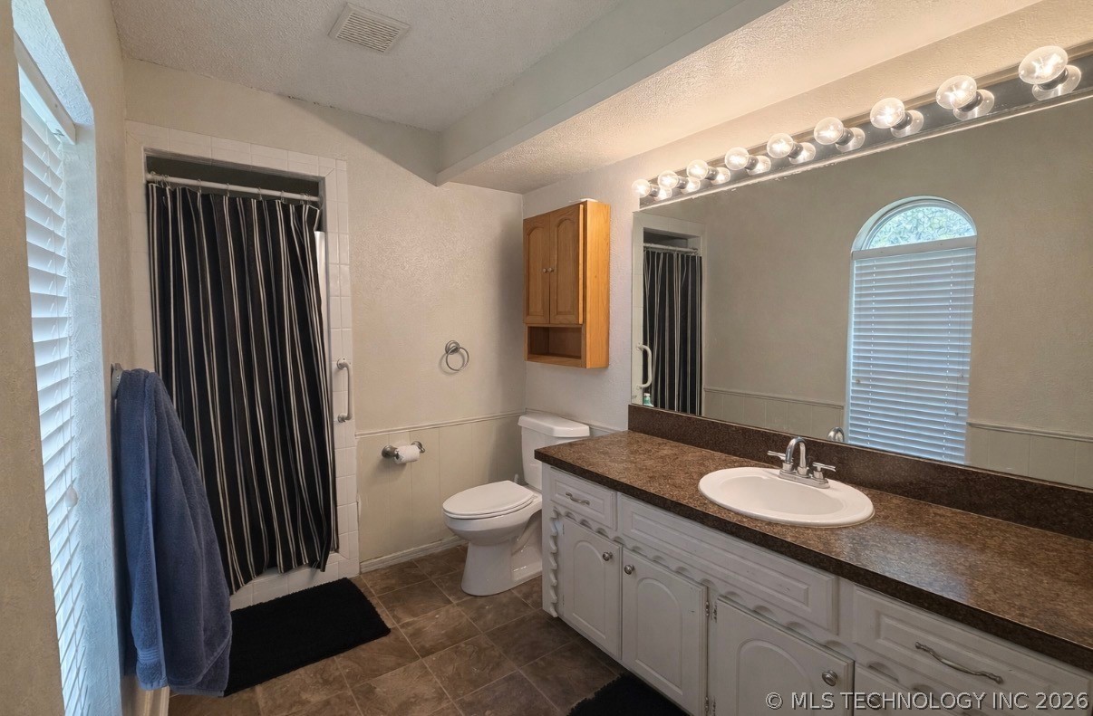 130 Acker Drive Property Photo 11