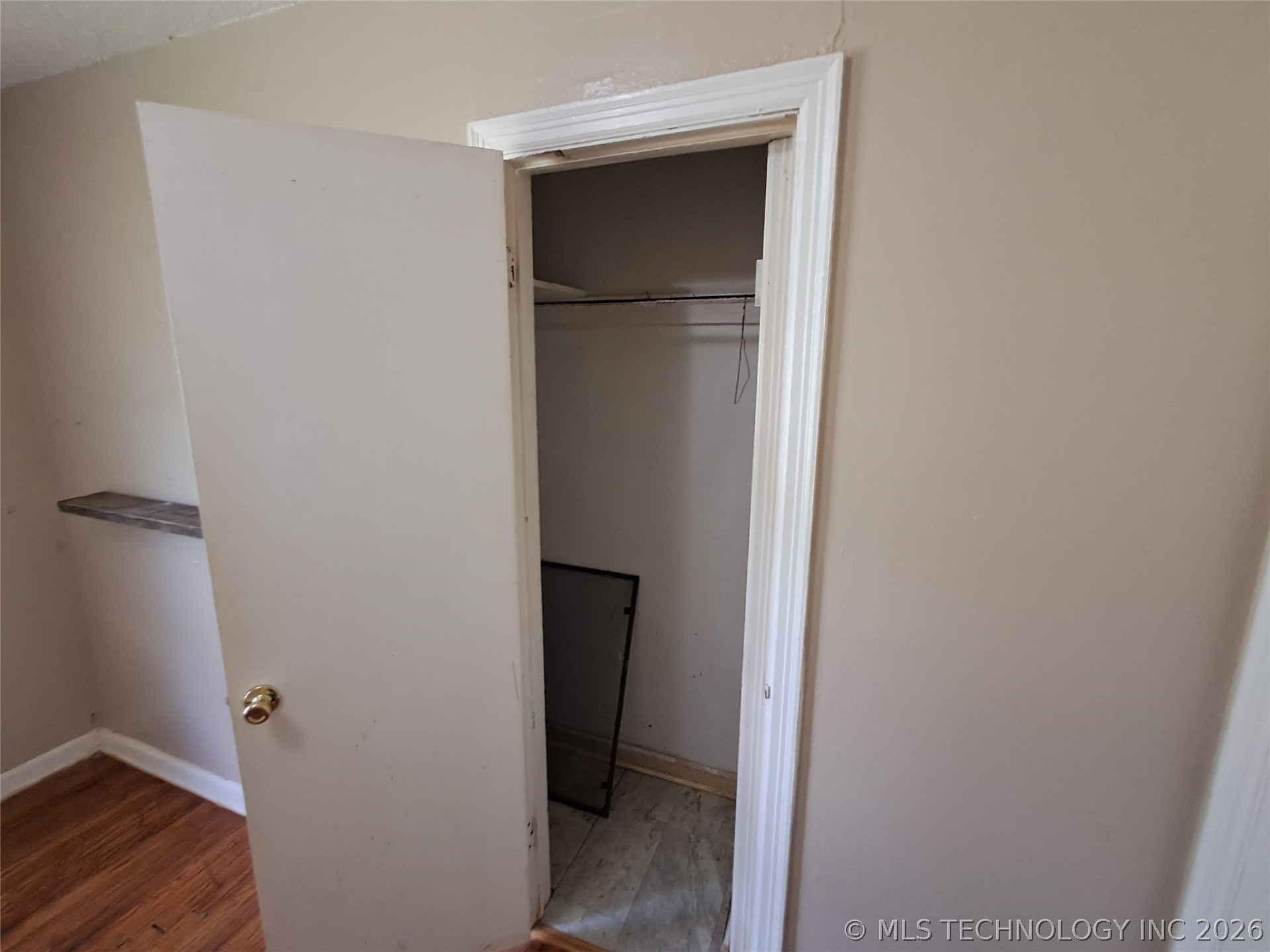 403 Oak Property Photo 23