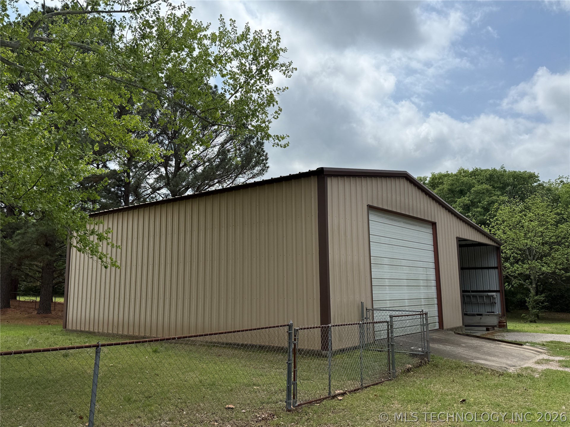 226 Quinn Property Photo 4