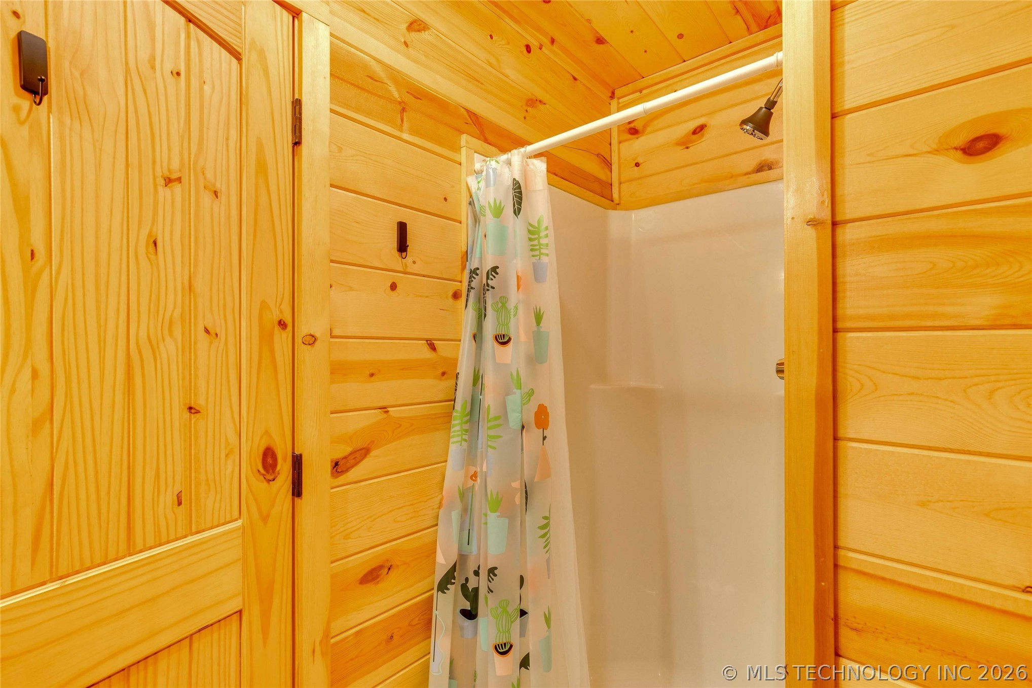 3859 W Lake Property Photo 14