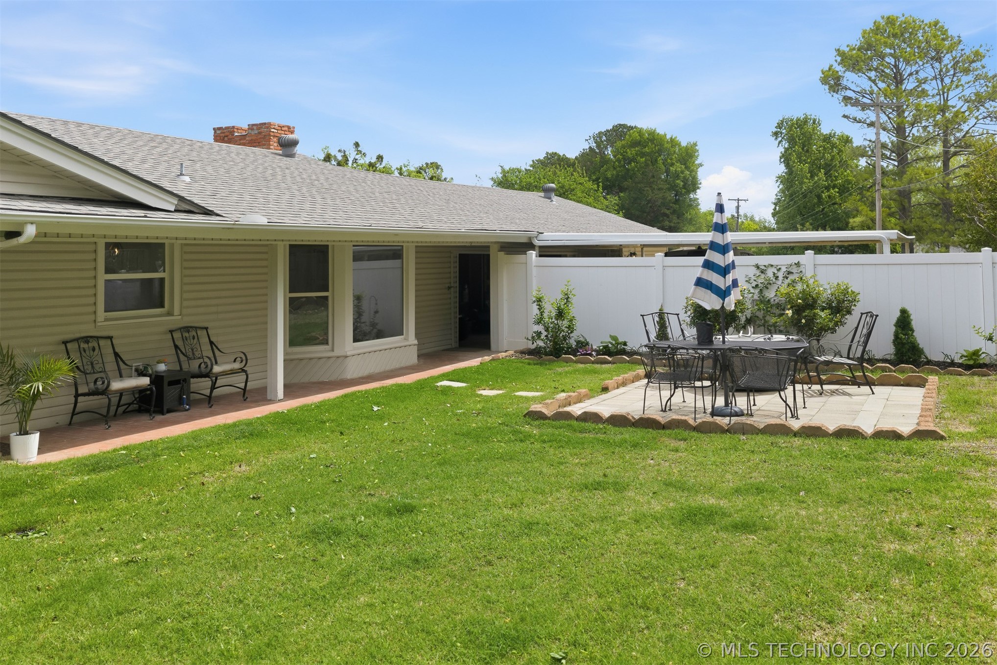 202 Meadow Property Photo 37