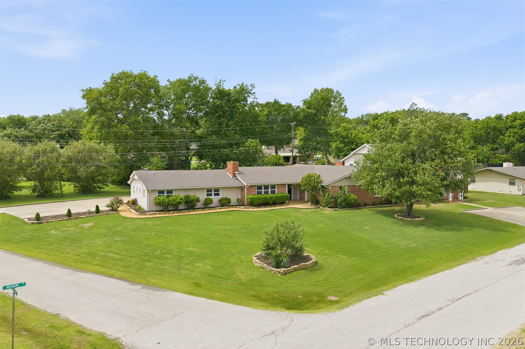202 Meadow Property Photo 40