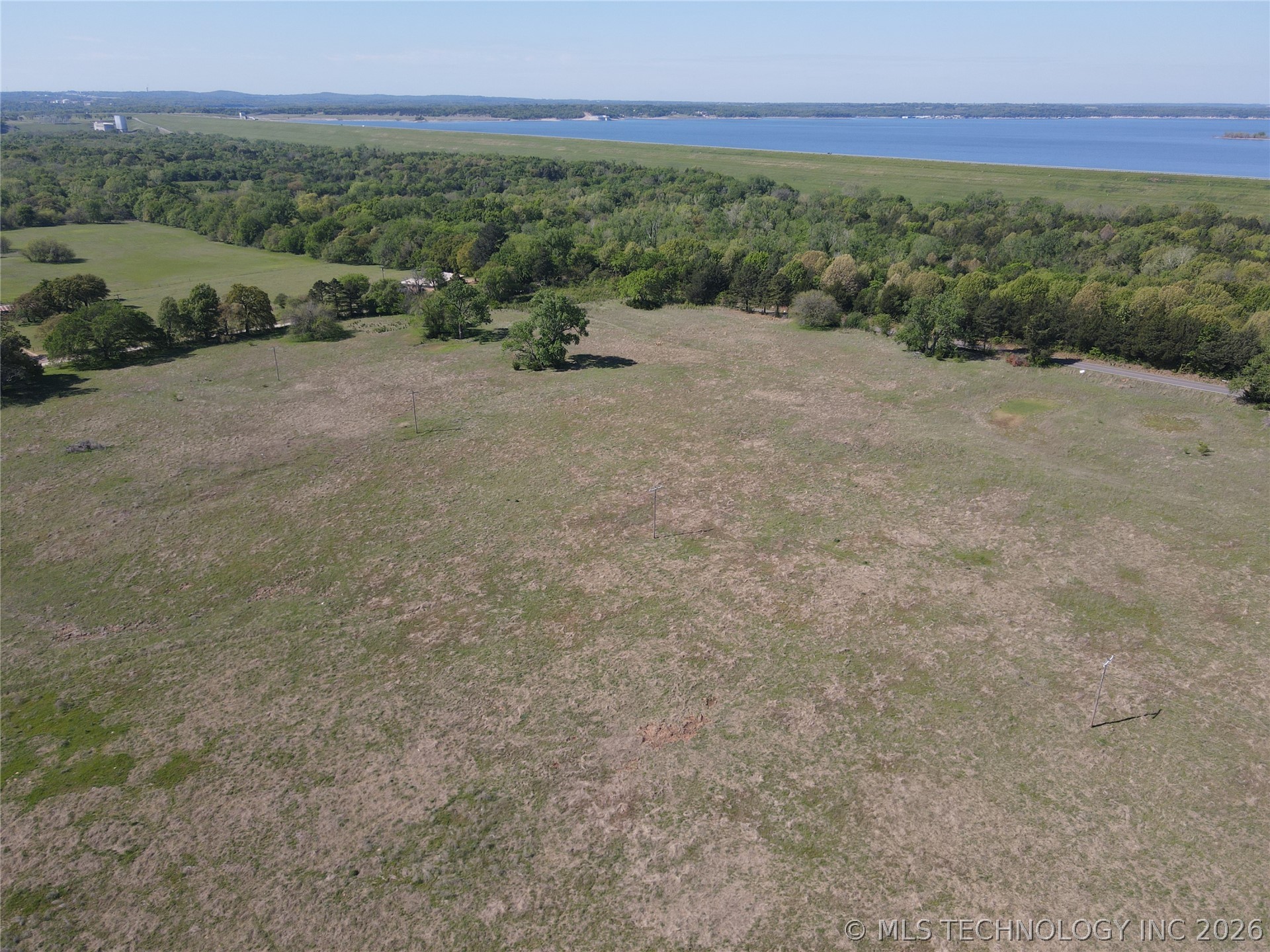 0000 Red River Property Photo 6