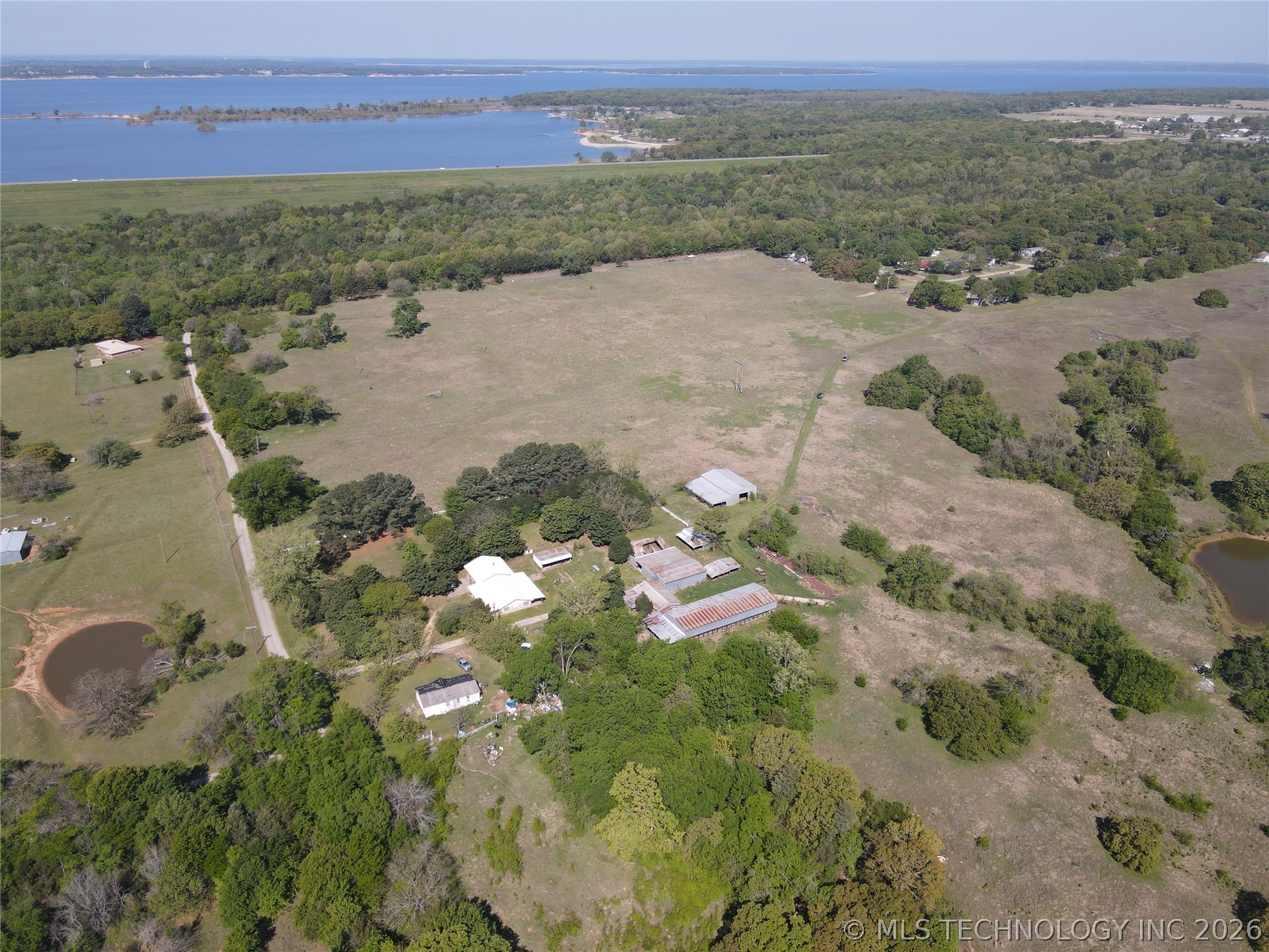 0000 Red River Property Photo 13