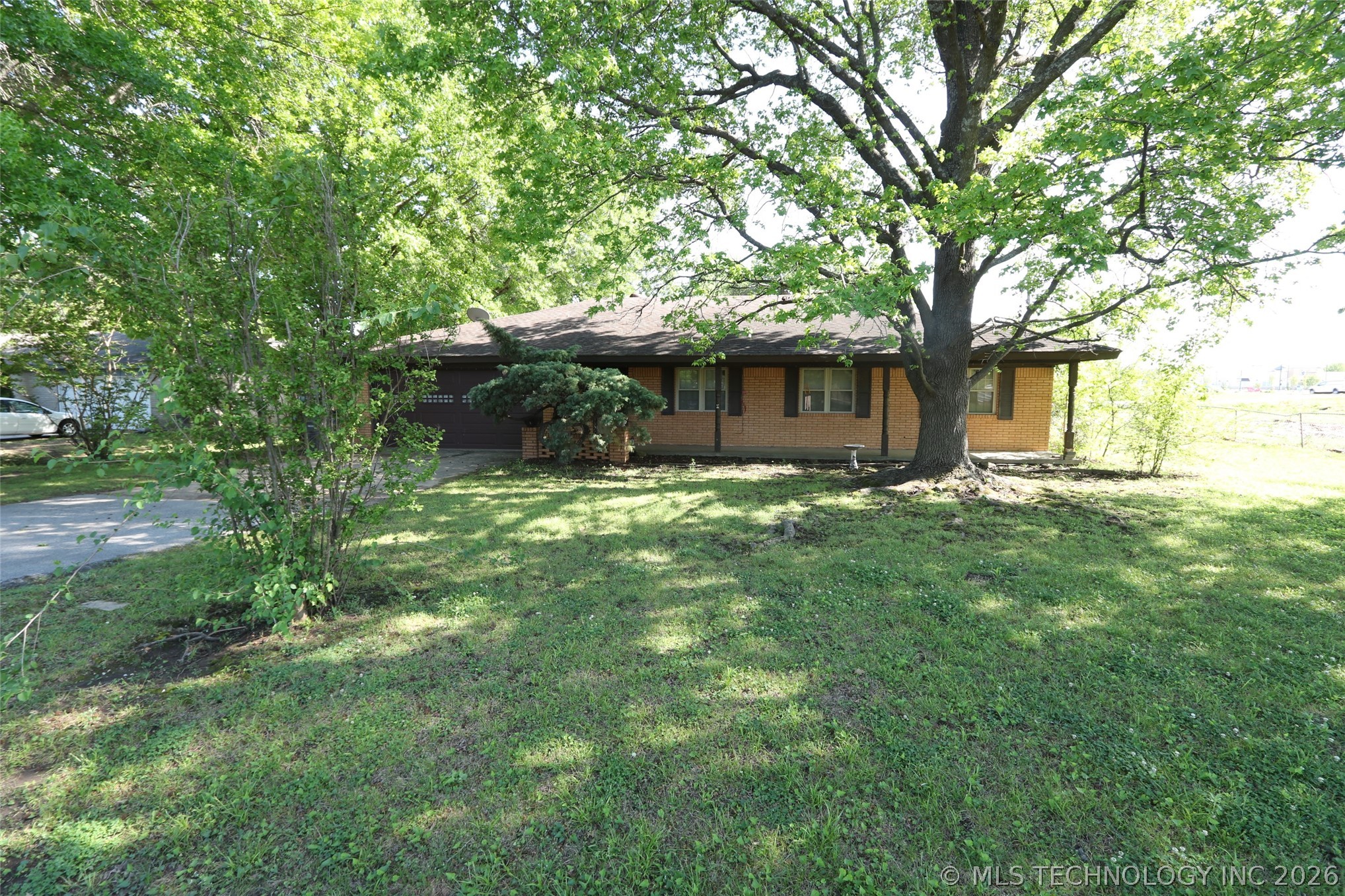 8104 E 124th Street S Property Photo 1