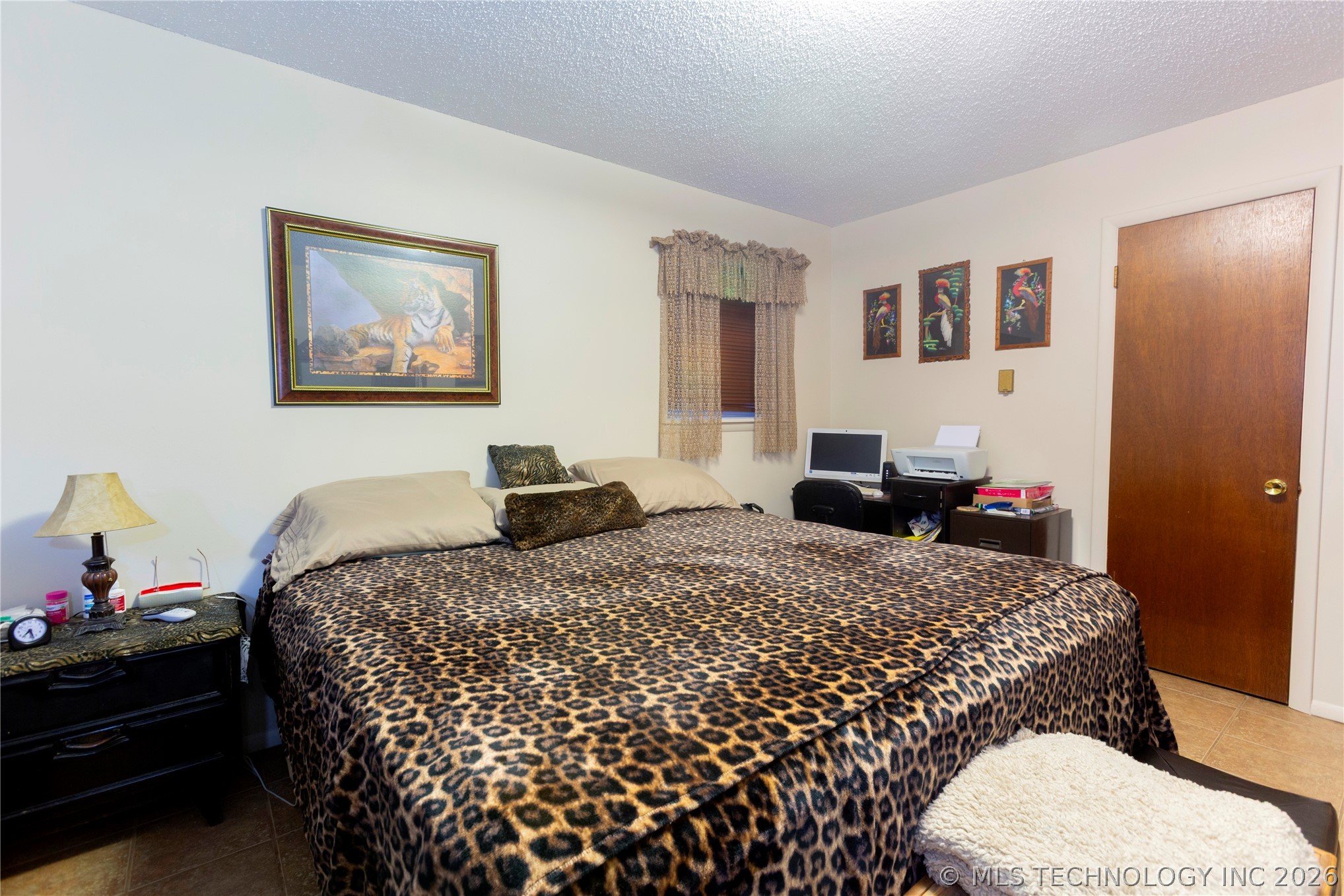 105 W Mockingbird Lane Property Photo 11