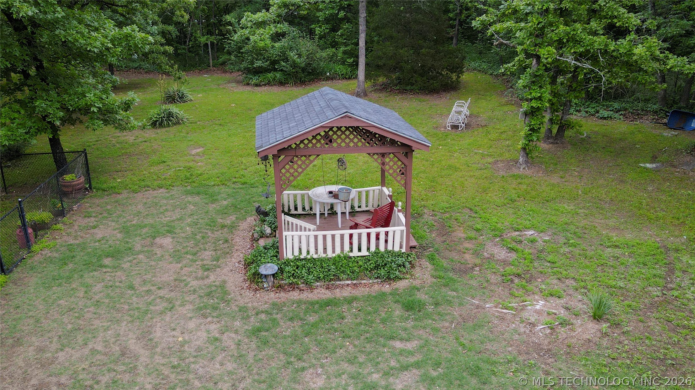 105 W Mockingbird Lane Property Photo 49