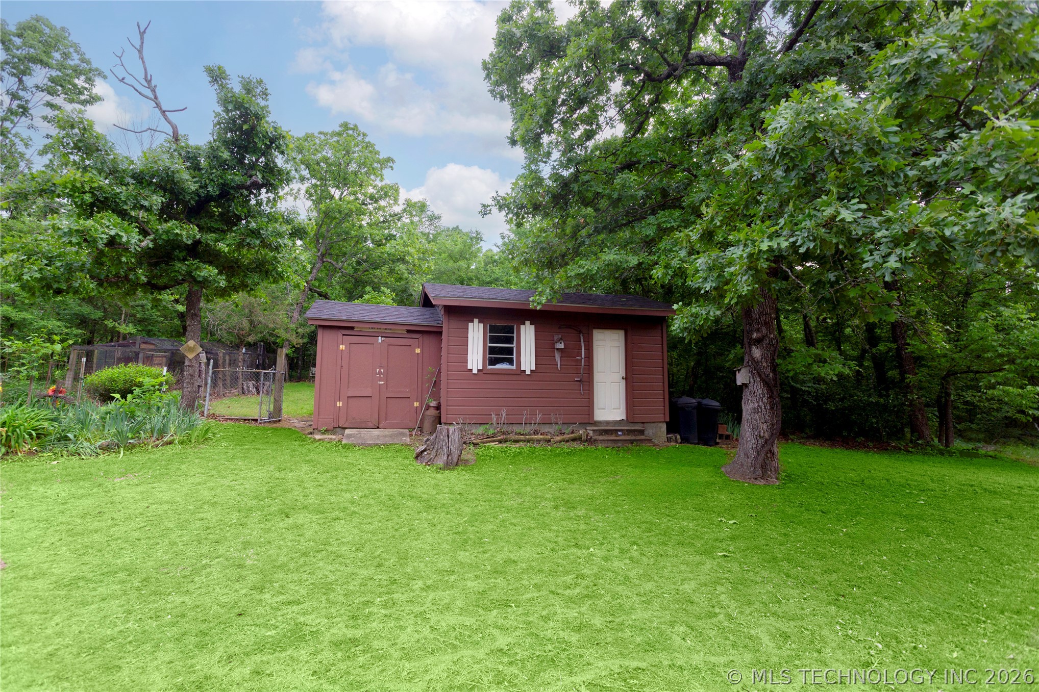 105 W Mockingbird Lane Property Photo 58
