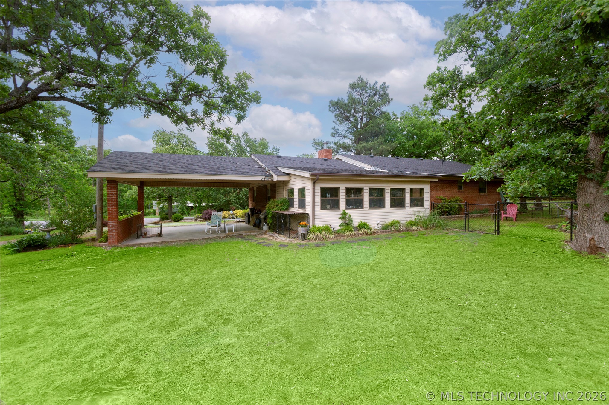 105 W Mockingbird Lane Property Photo 64