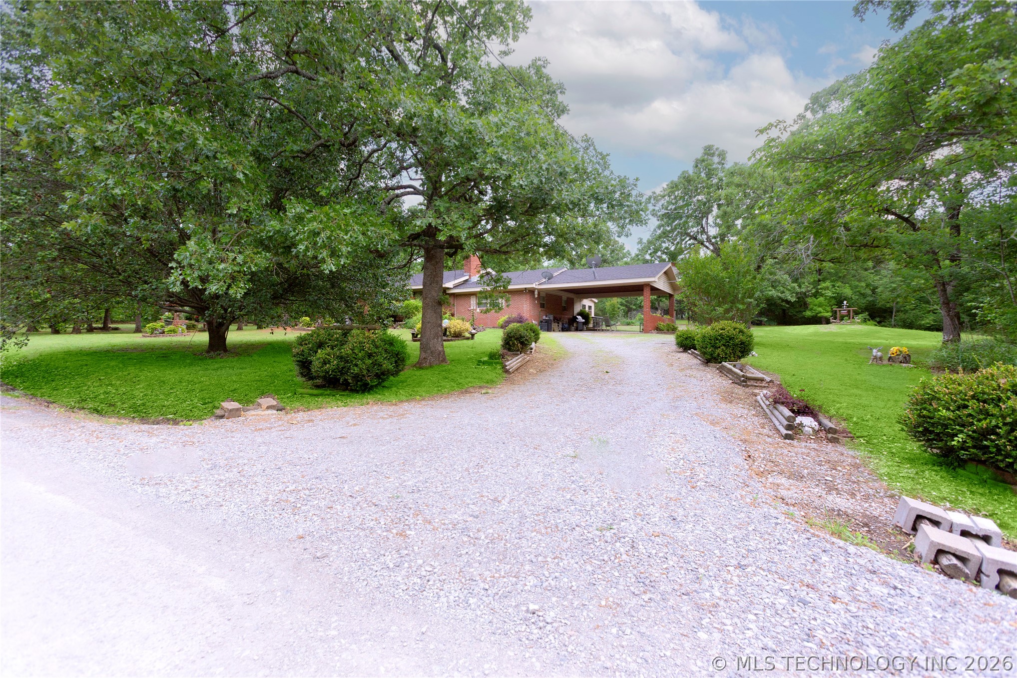 105 W Mockingbird Lane Property Photo 69