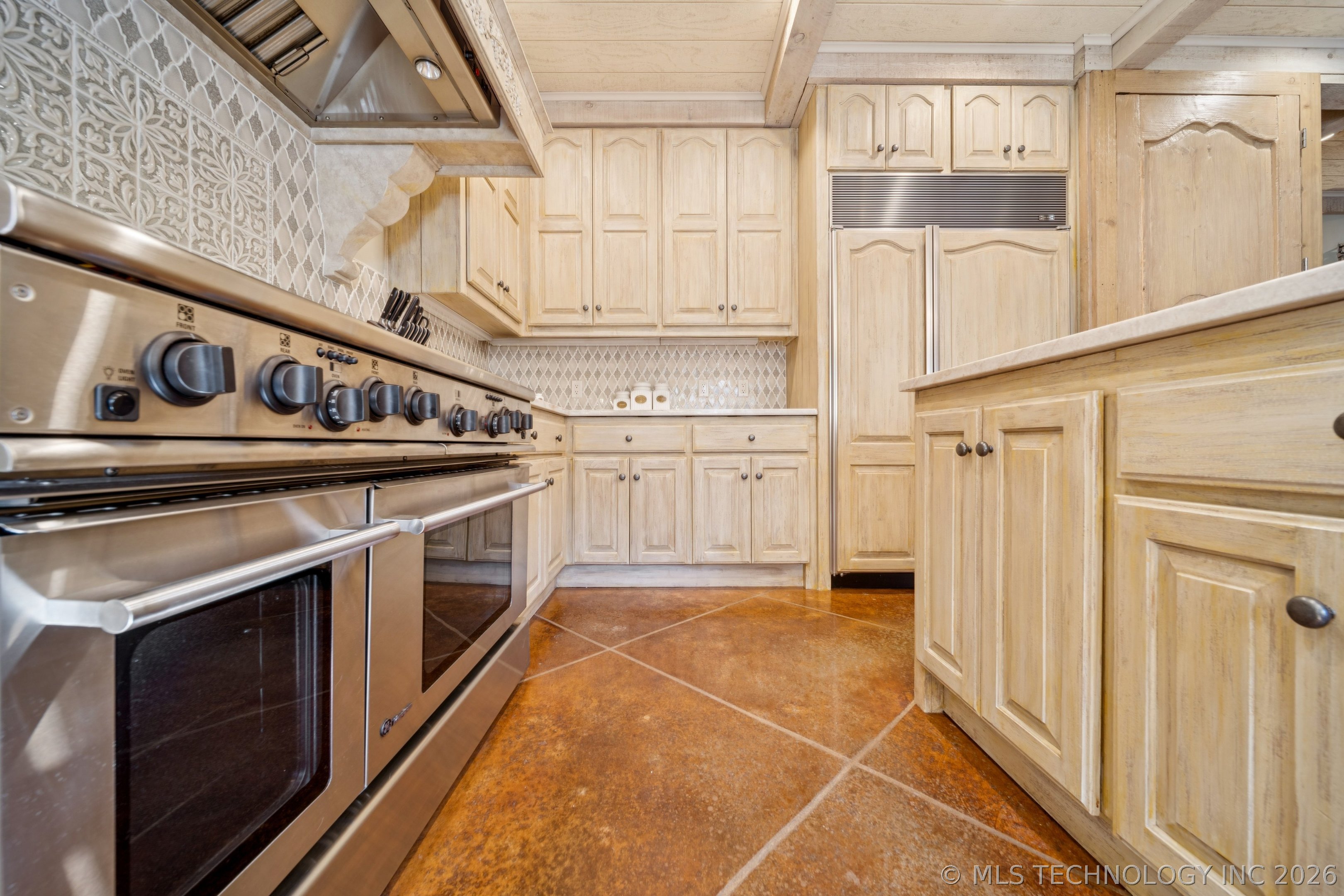 2315 N 60 Street W Property Photo 28