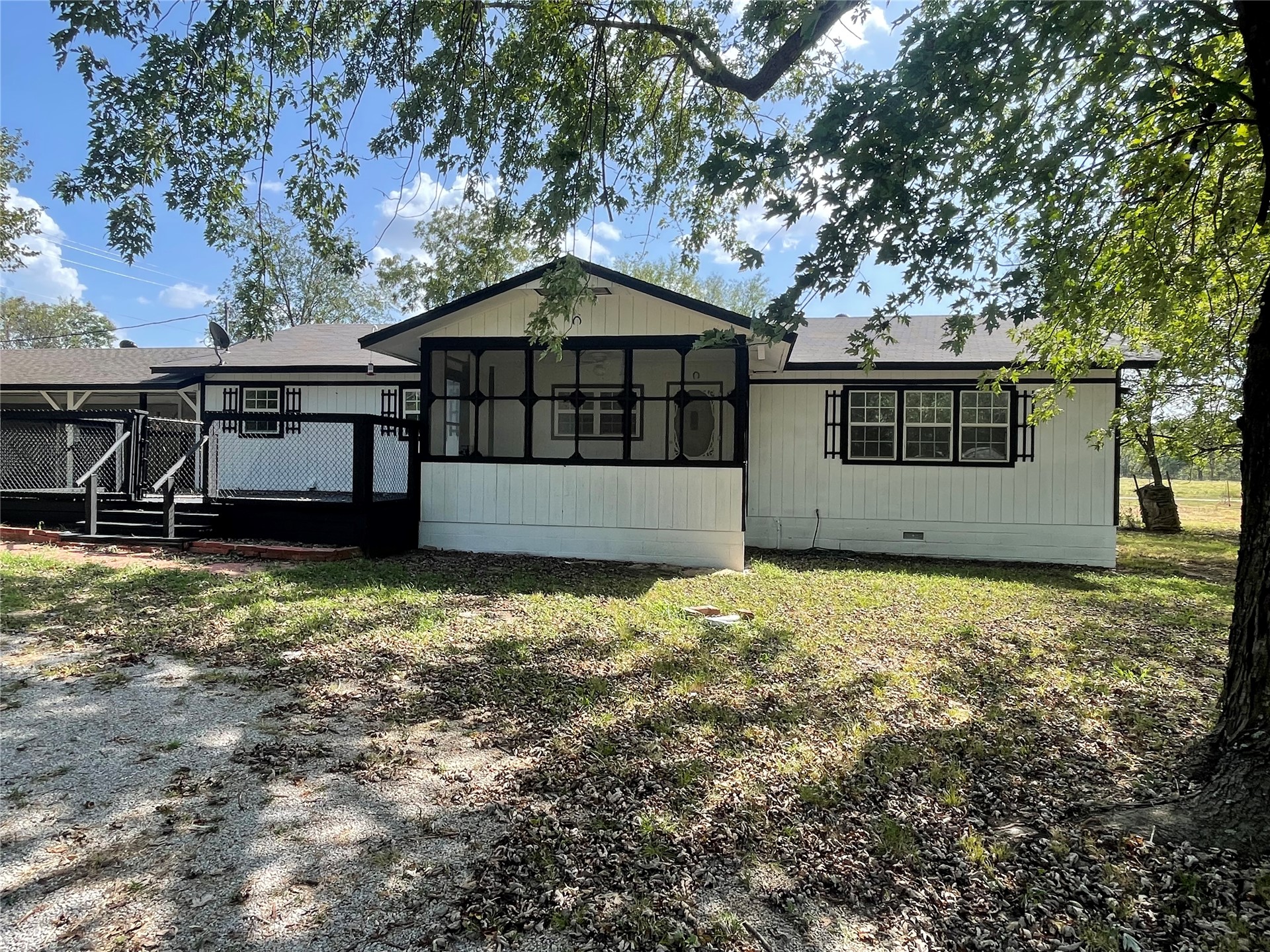22701 Ns 421 Road Property Photo 2