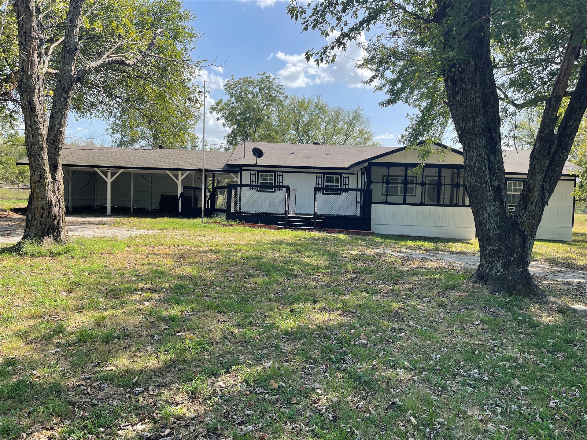 22701 Ns 421 Road Property Photo 5